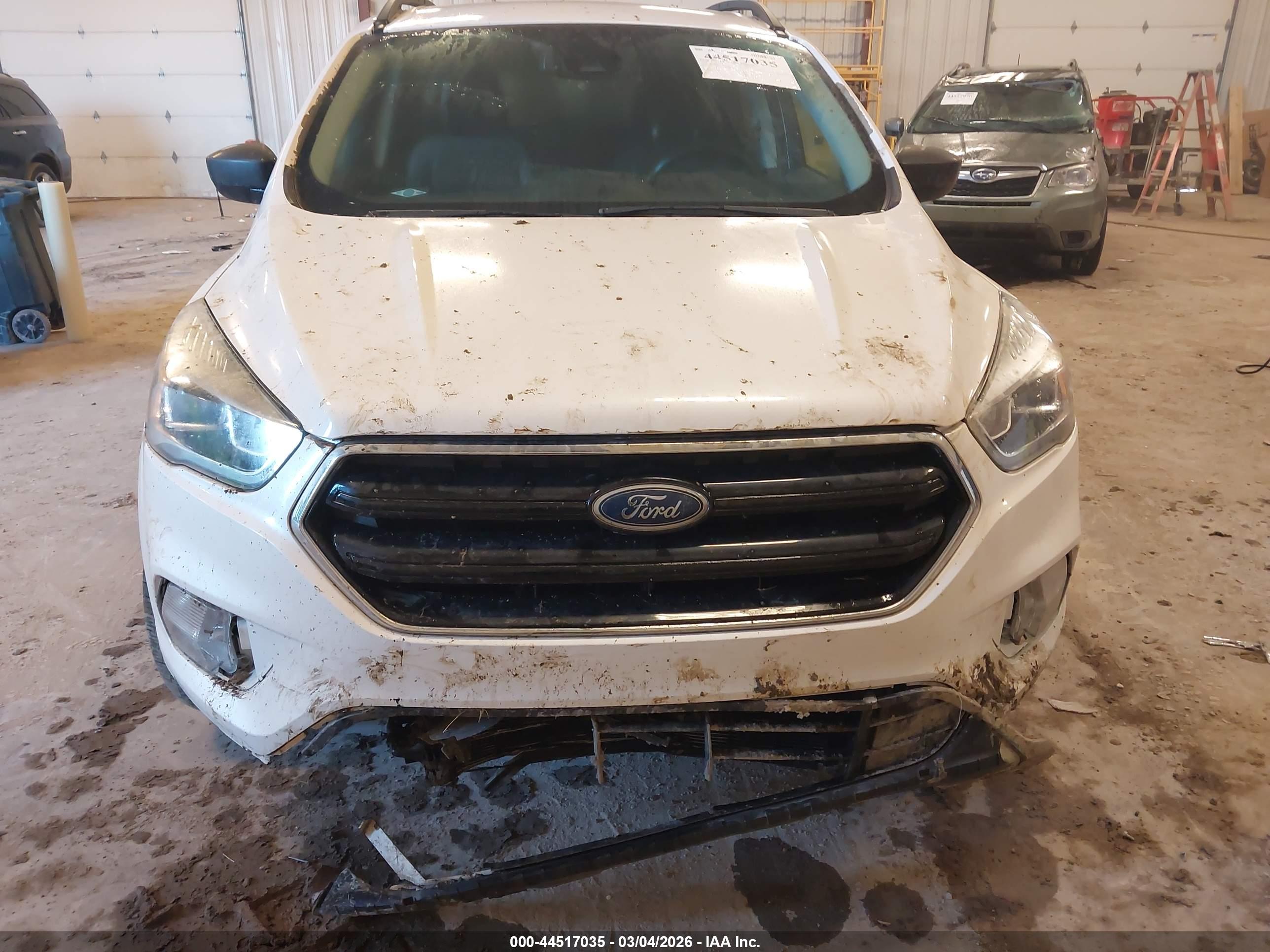 FORD ESCAPE image 6
