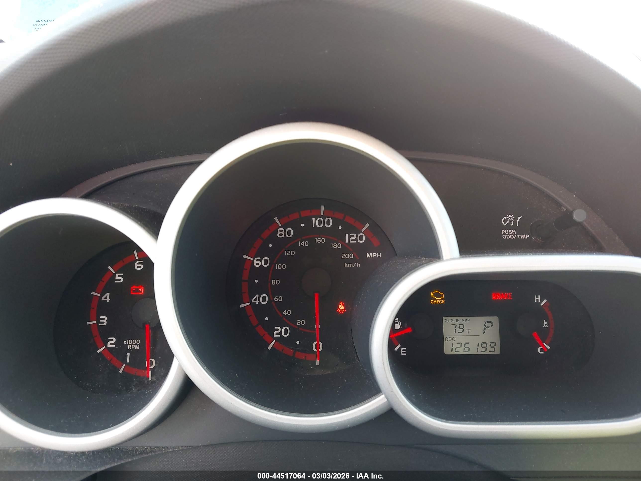 TOYOTA MATRIX image 7