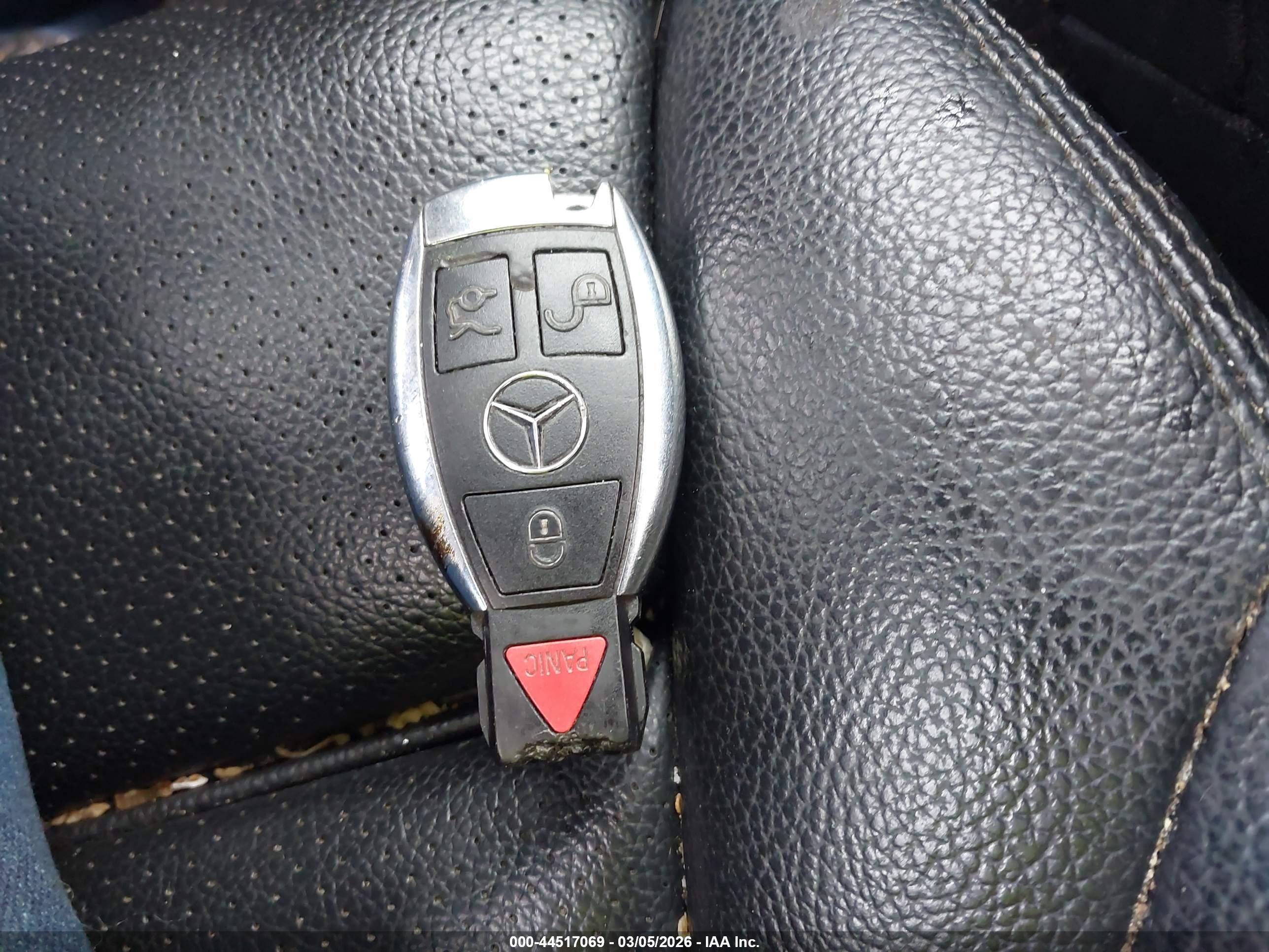 MERCEDES-BENZ C image 11