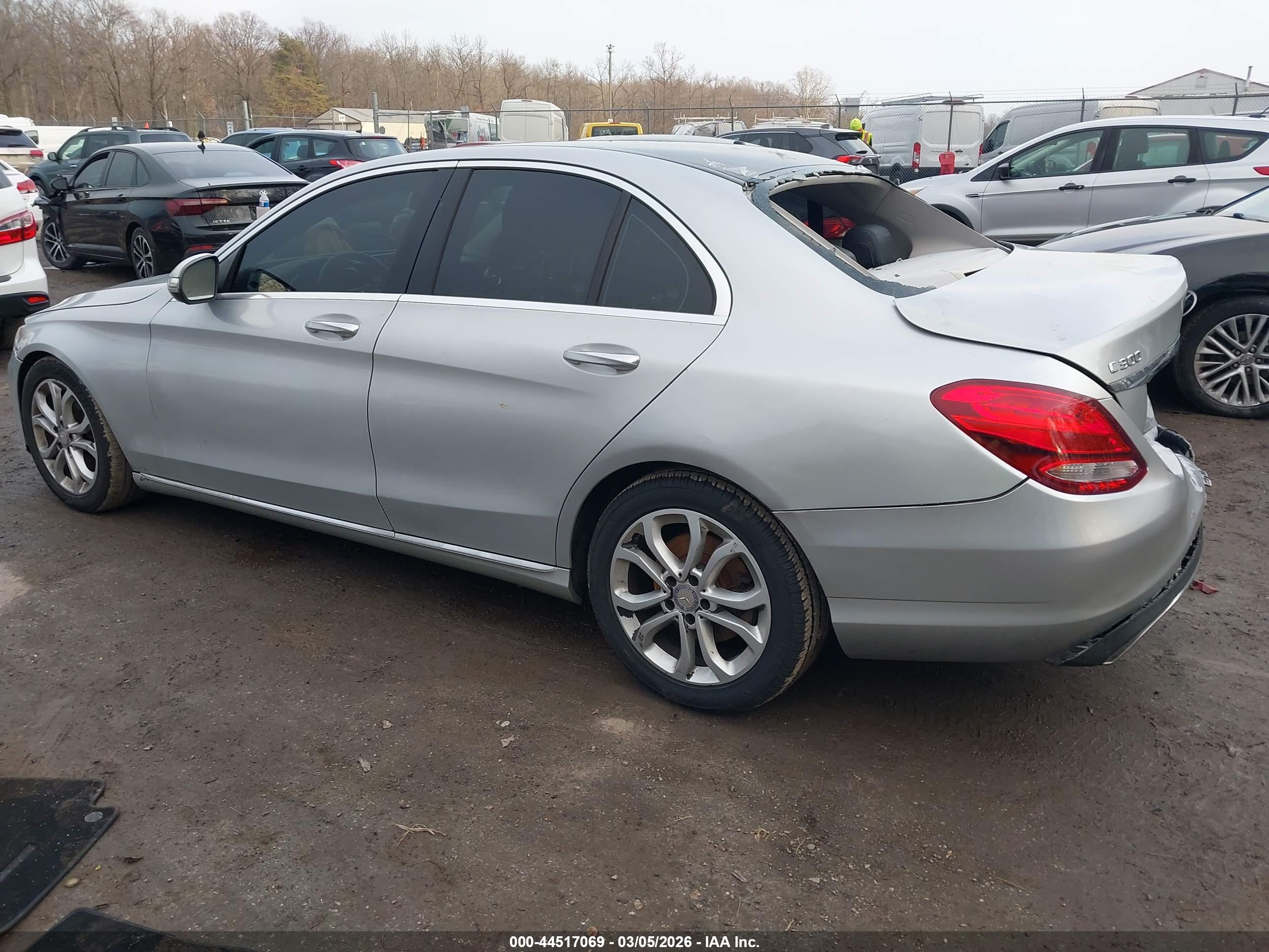 MERCEDES-BENZ C image 3