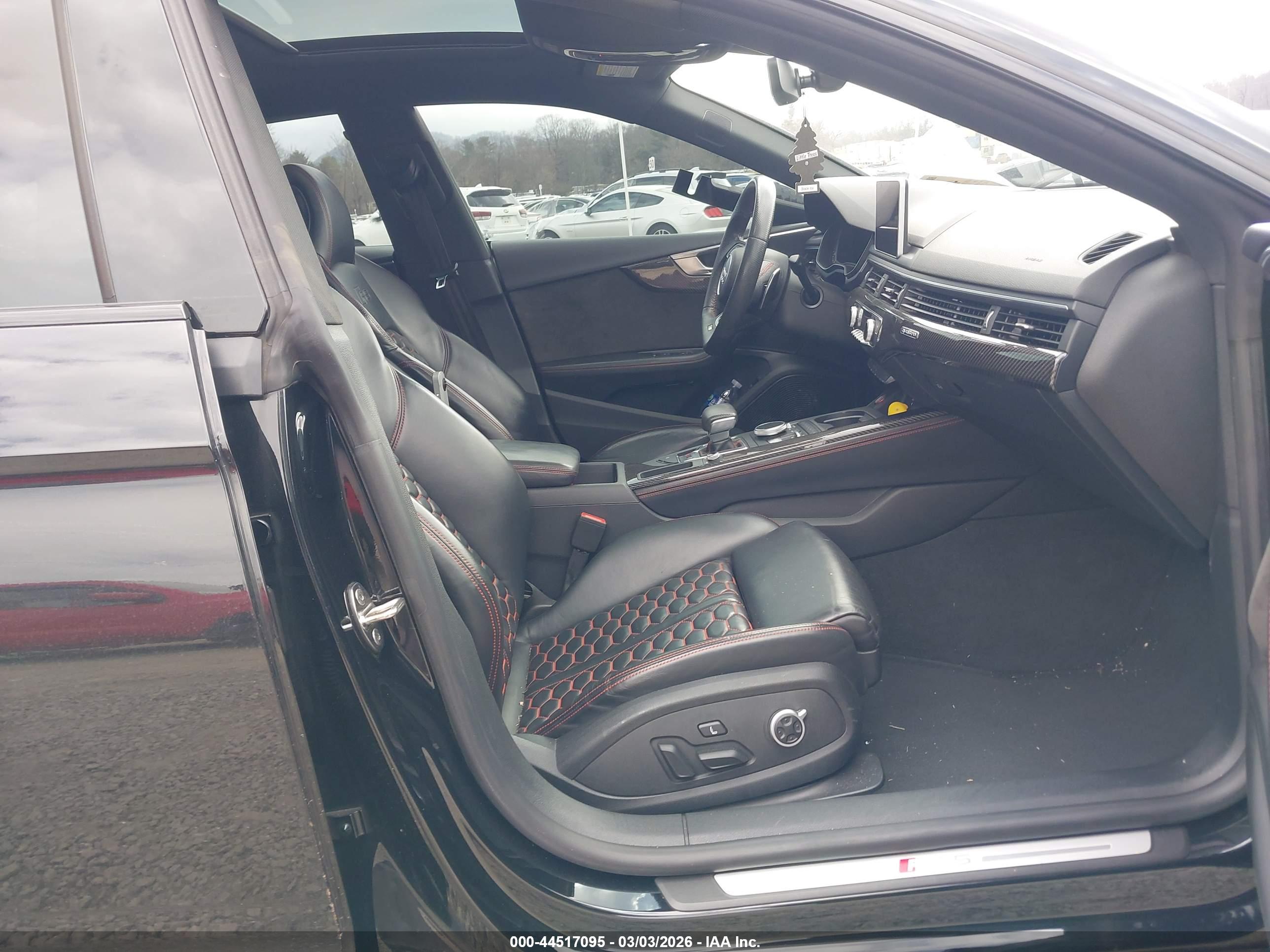 AUDI RS image 5