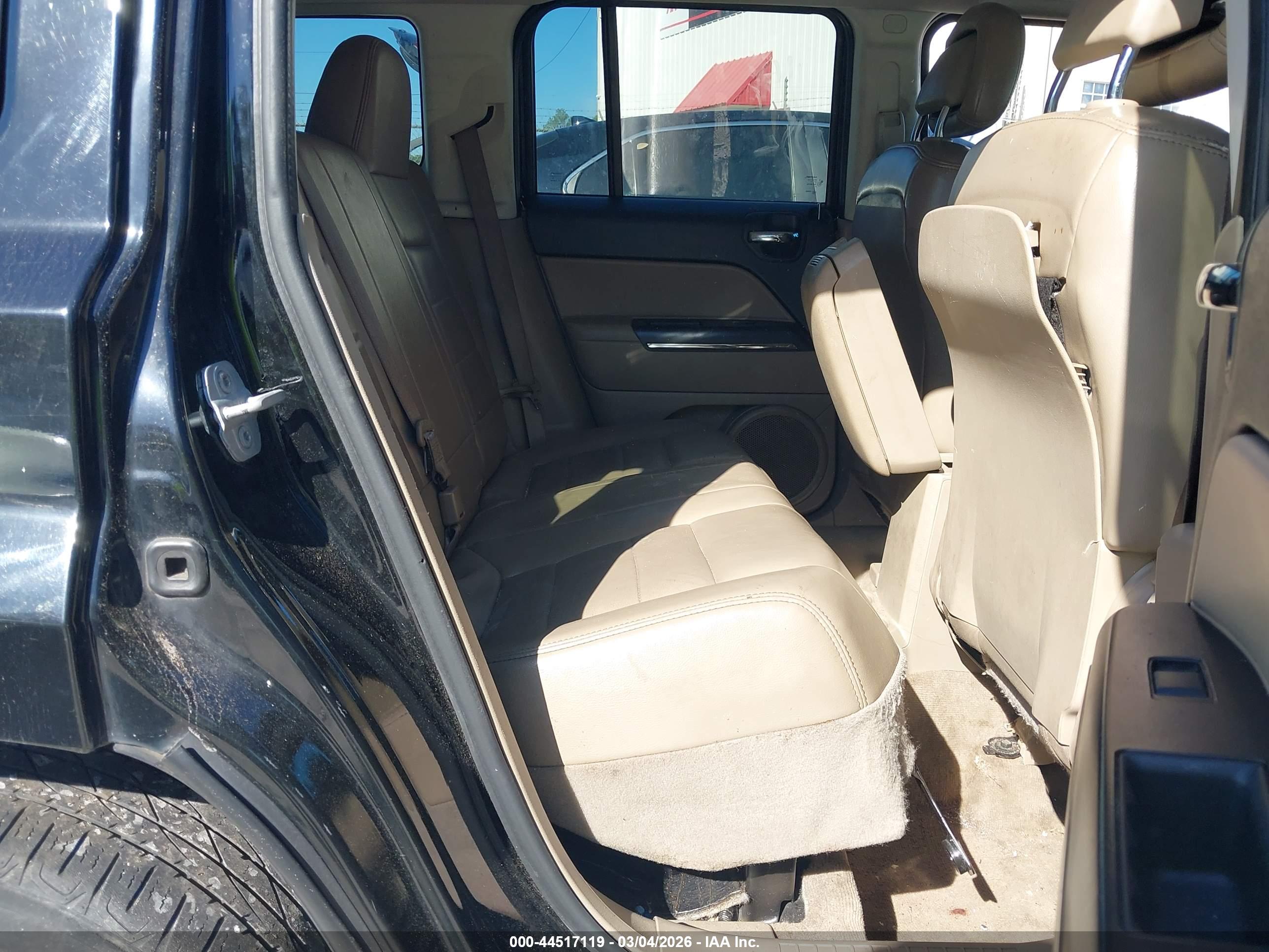 JEEP PATRIOT image 8
