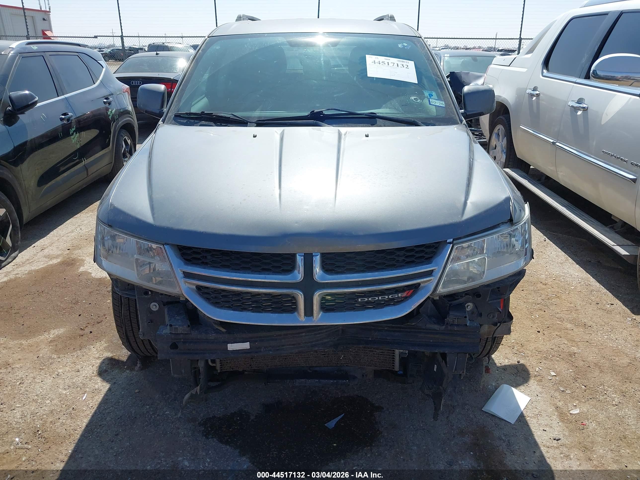 DODGE JOURNEY image 6
