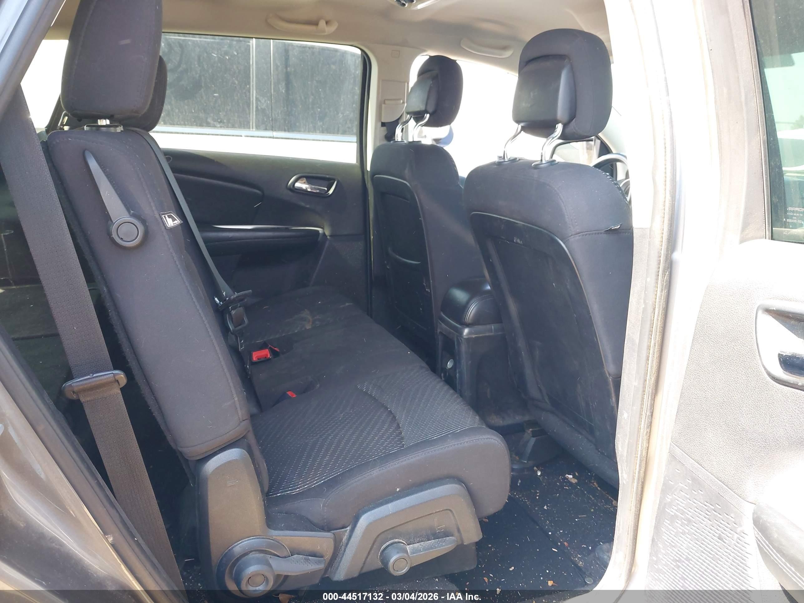 DODGE JOURNEY image 8