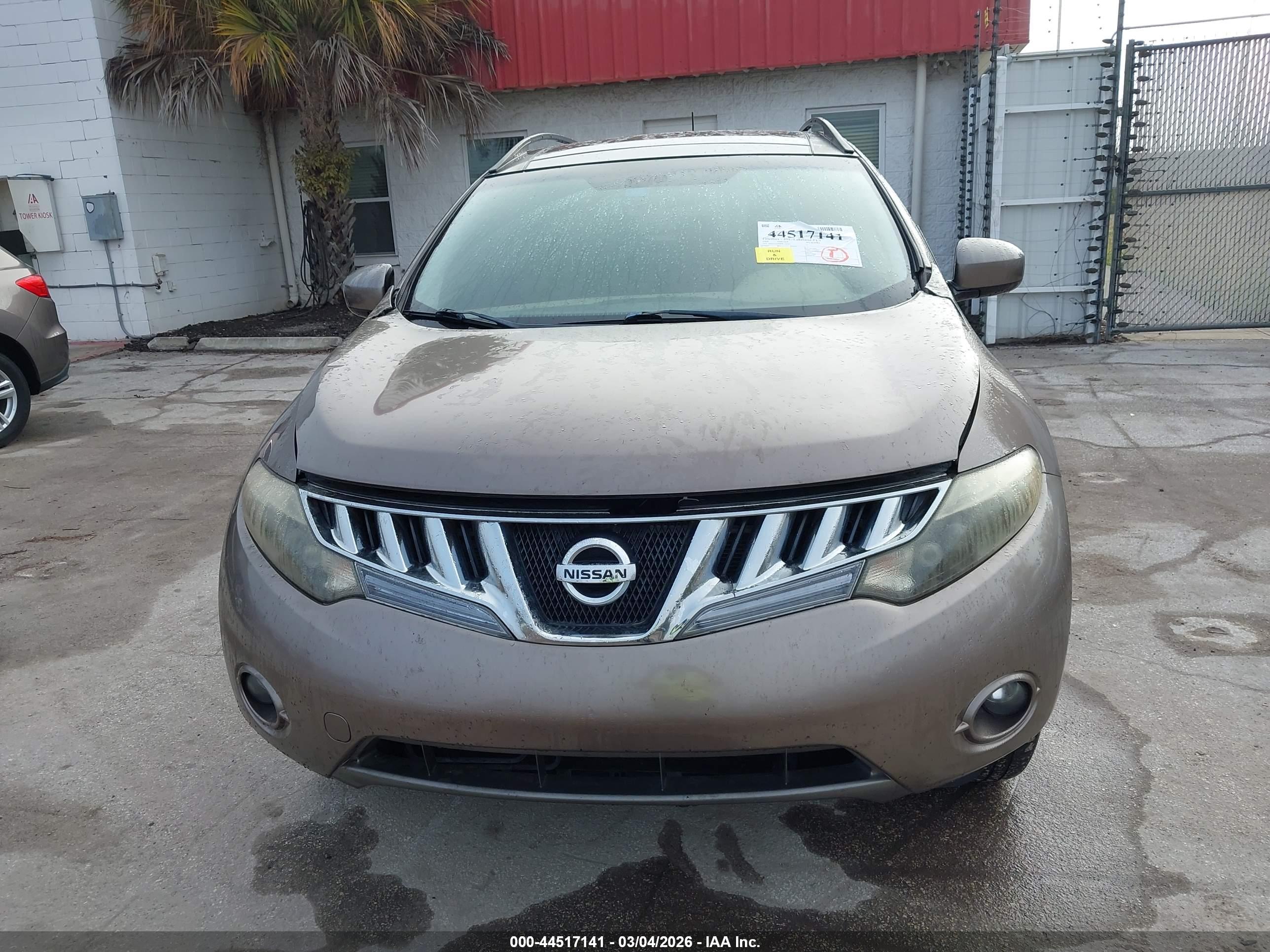 NISSAN MURANO image 6