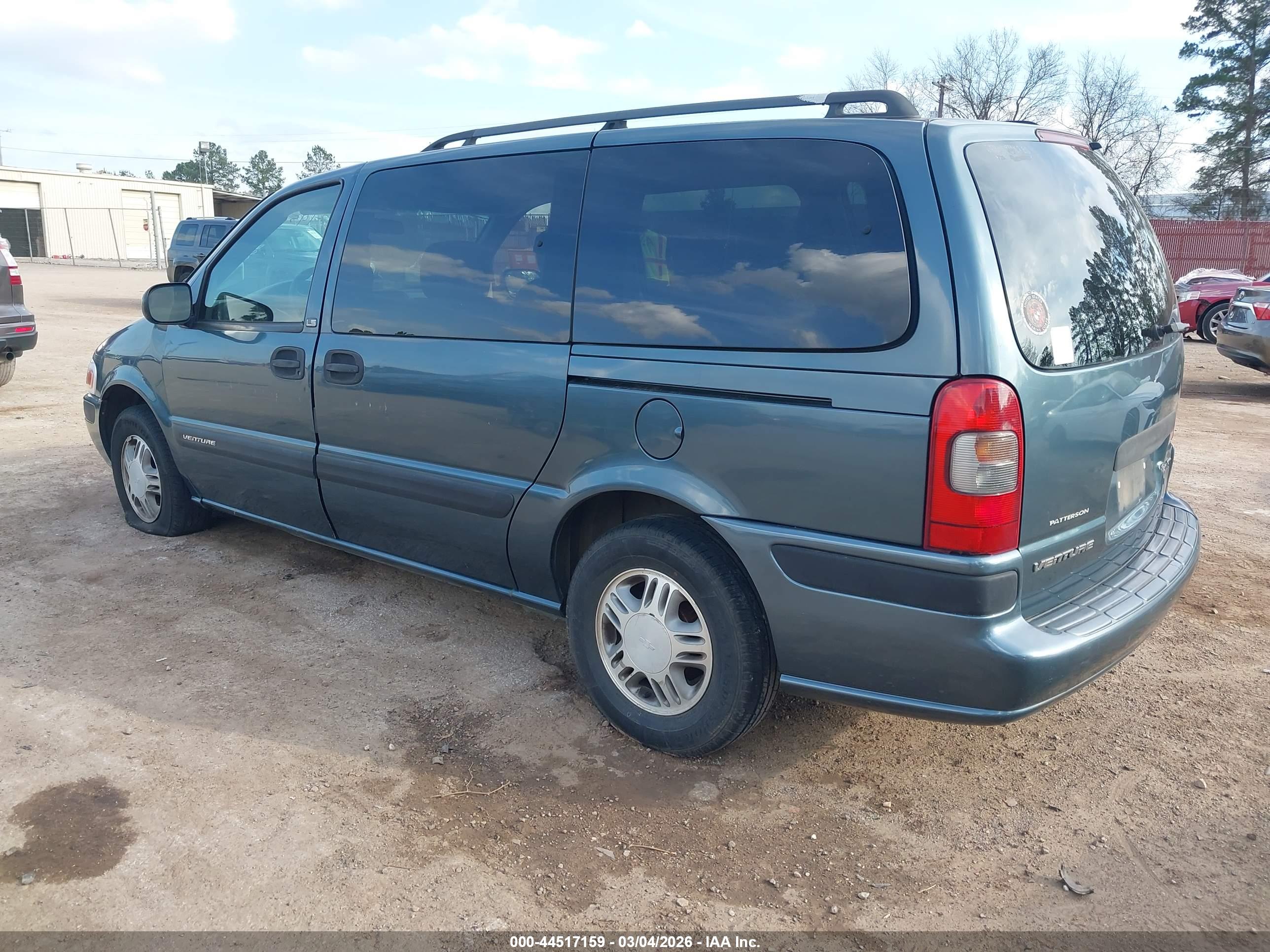 CHEVROLET VENTURE image 3