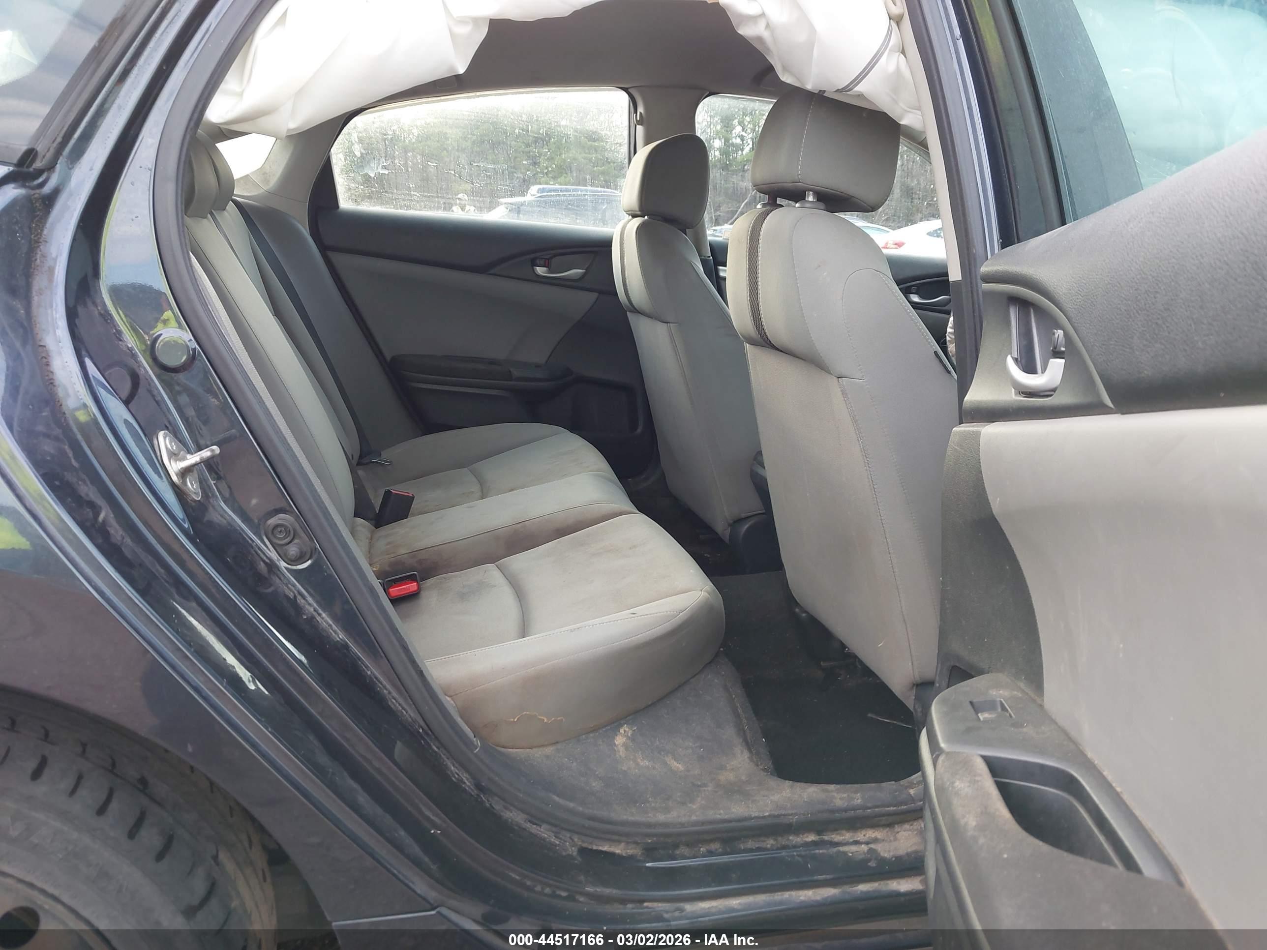 HONDA CIVIC image 8