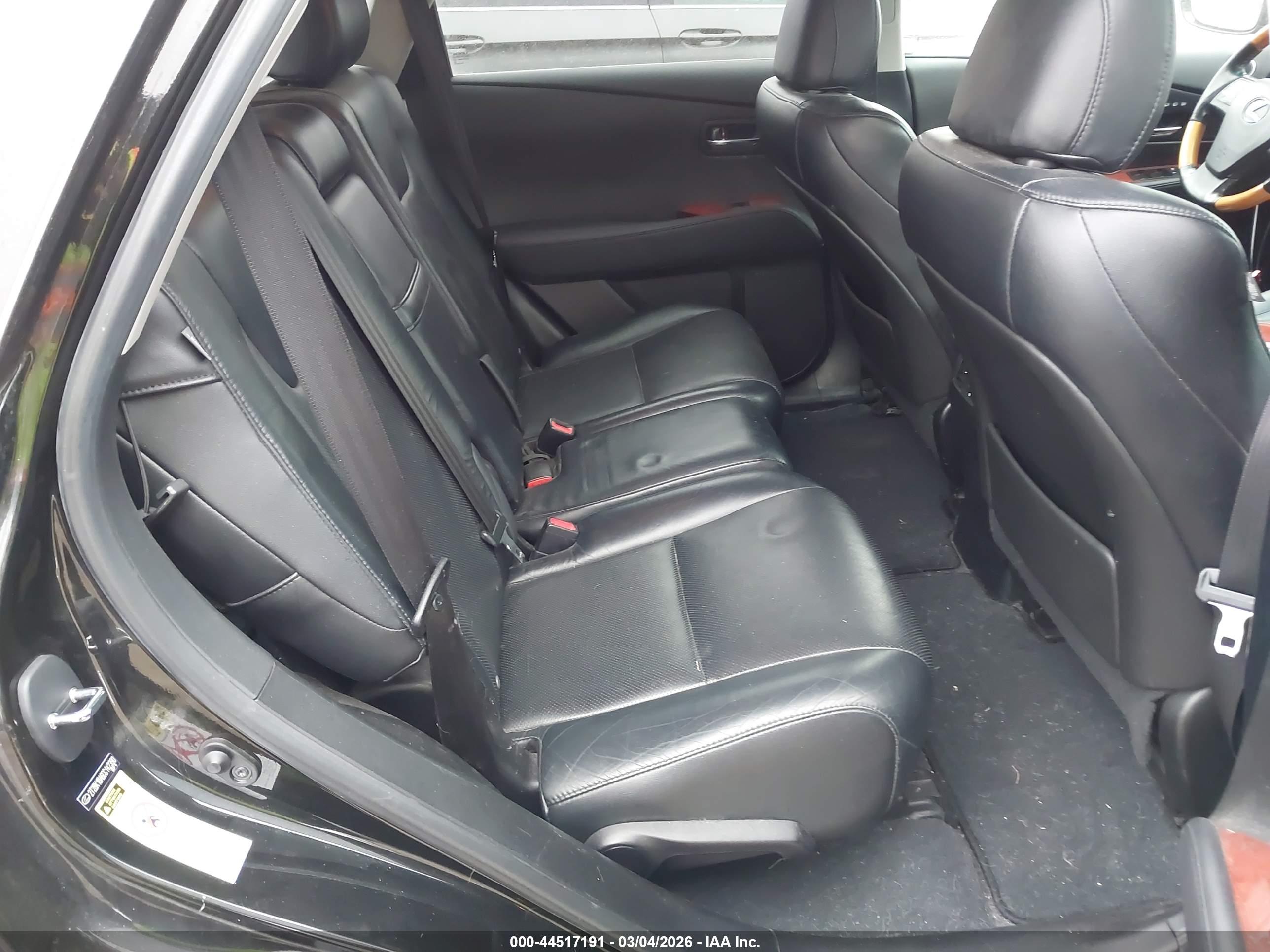 LEXUS RX image 8