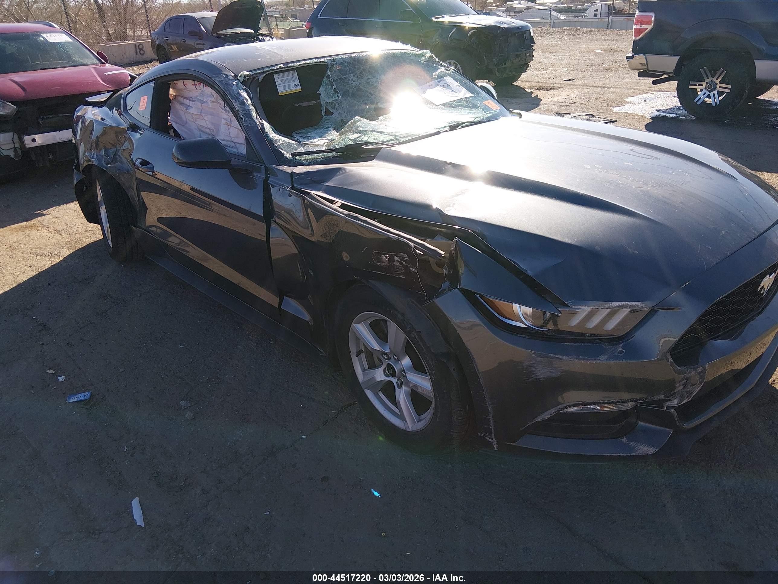 FORD MUSTANG image 6