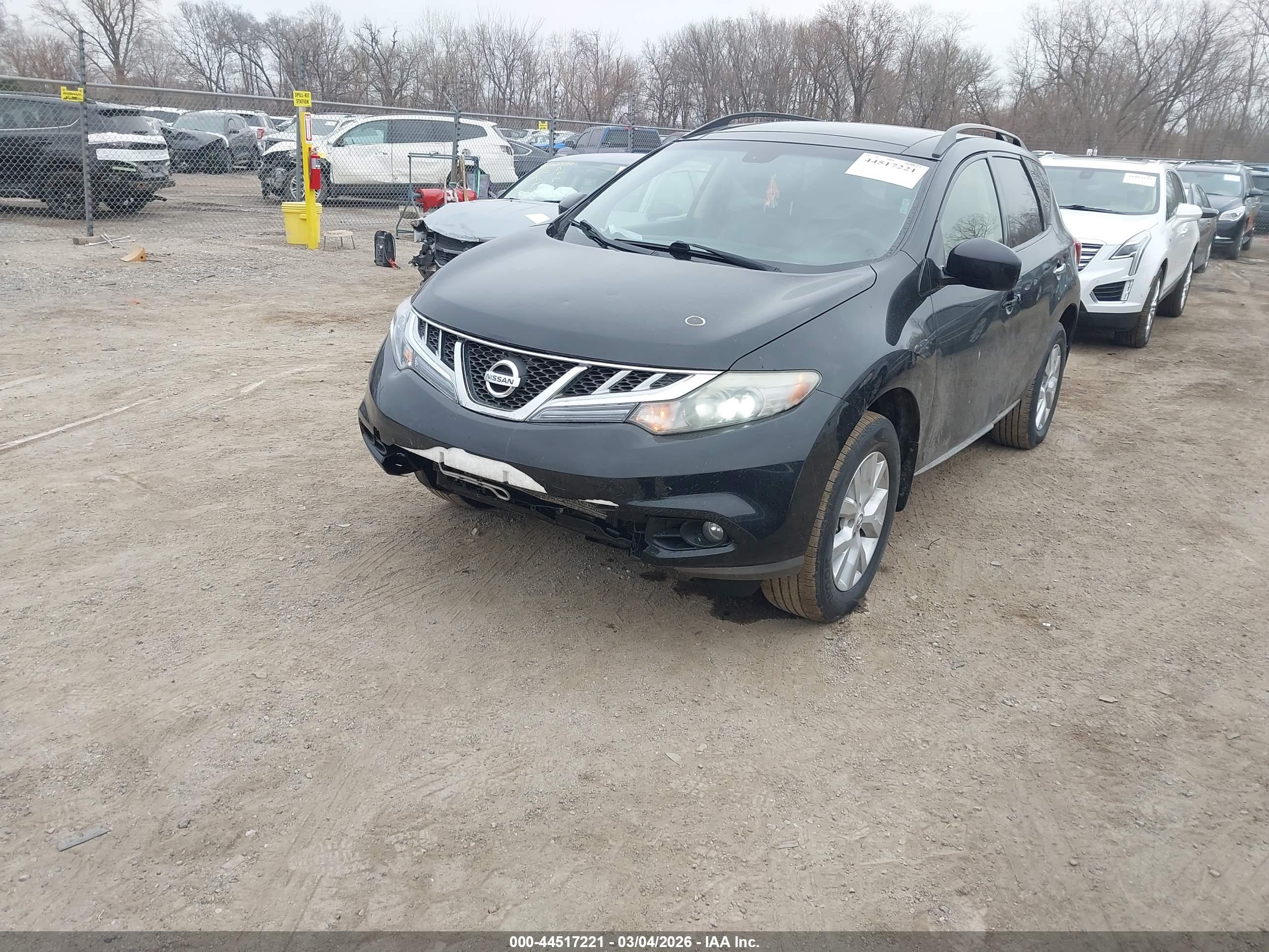 NISSAN MURANO image 2