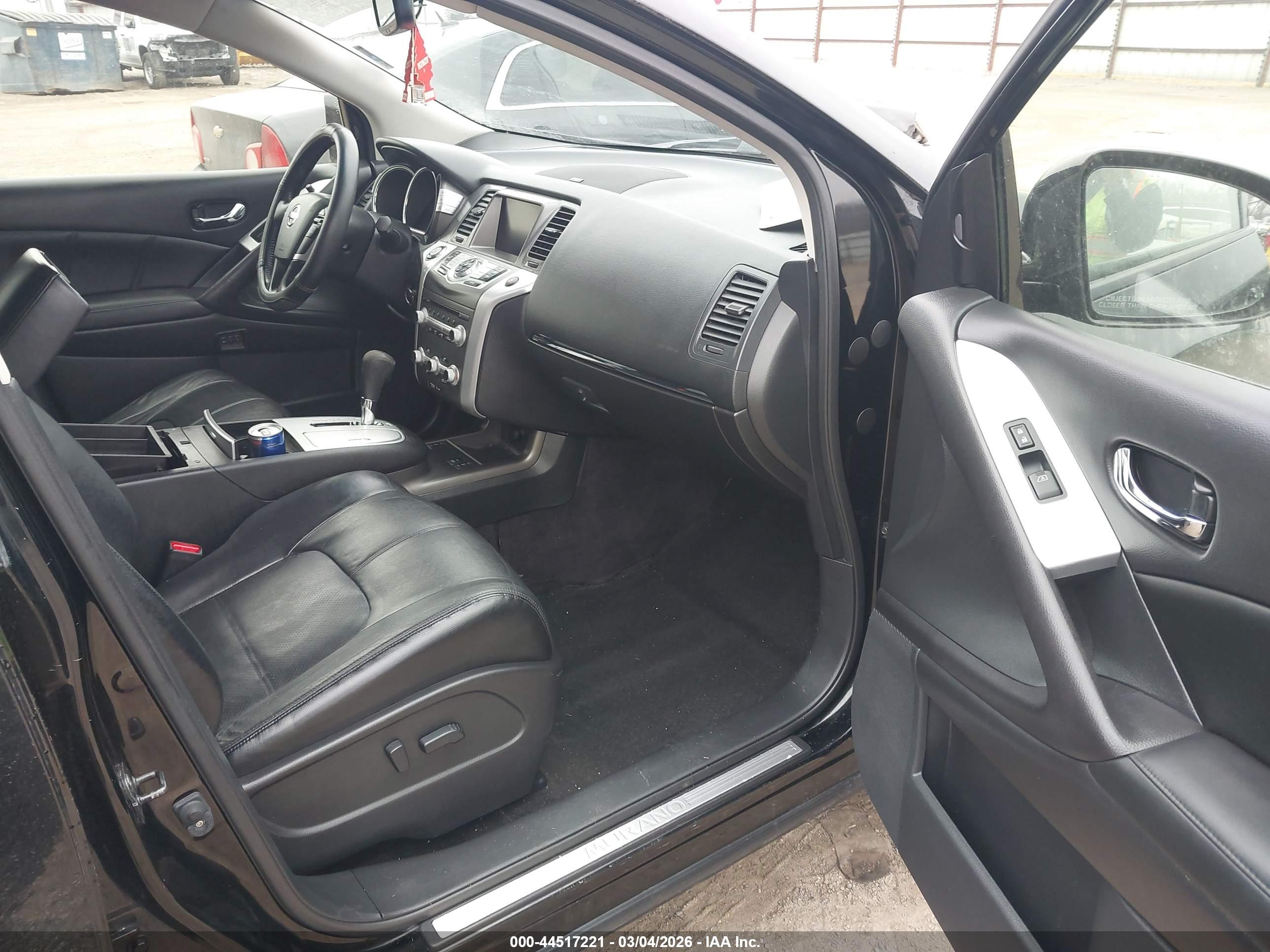 NISSAN MURANO image 5