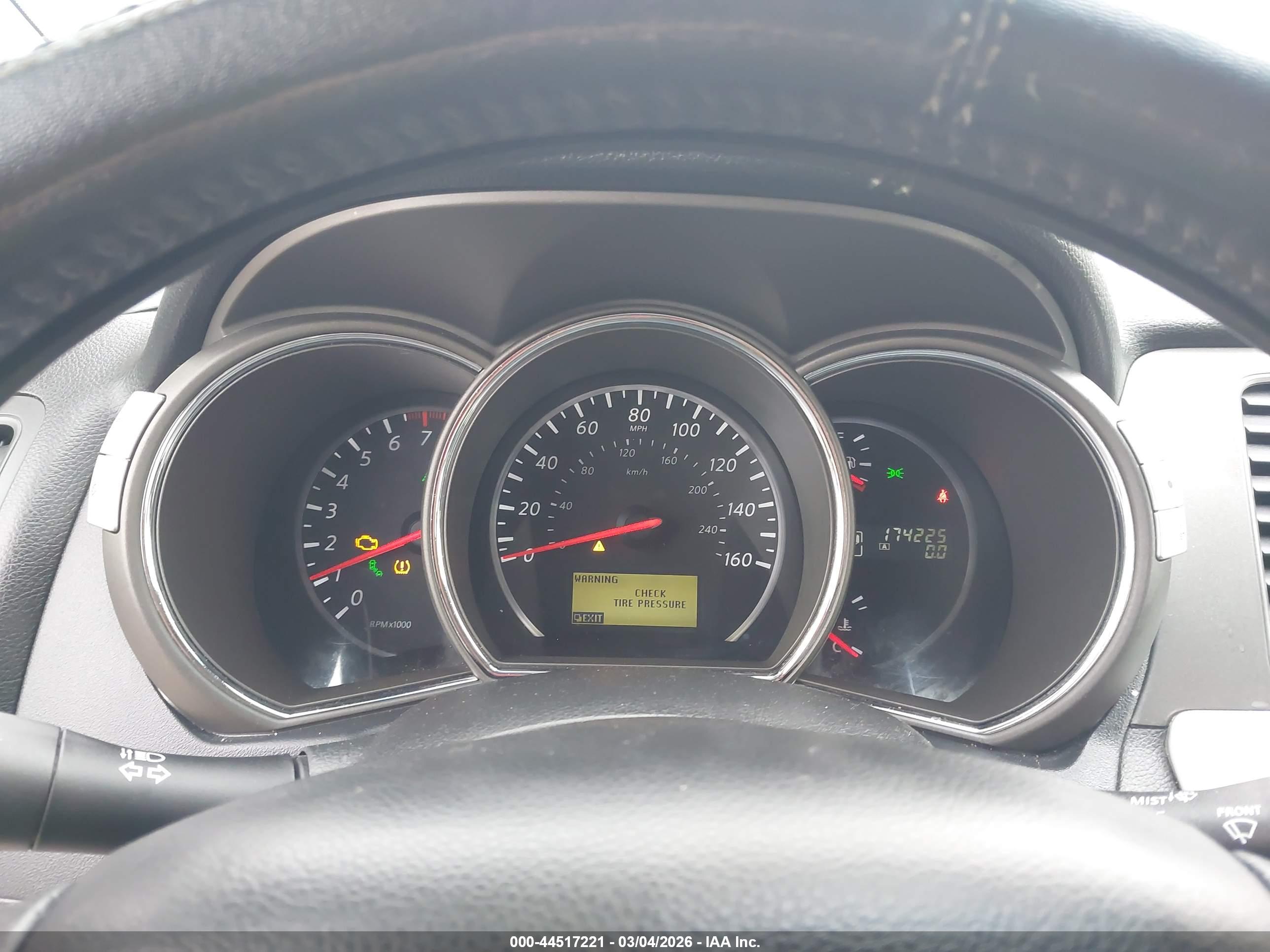NISSAN MURANO image 7