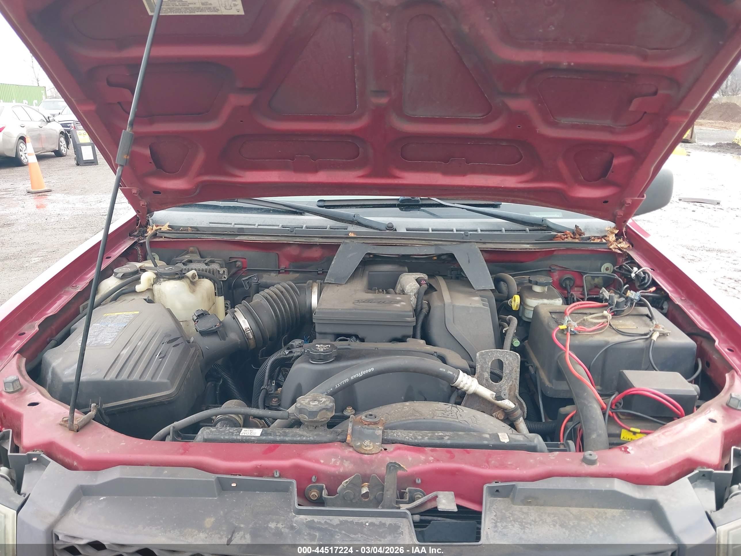 CHEVROLET COLORADO image 10