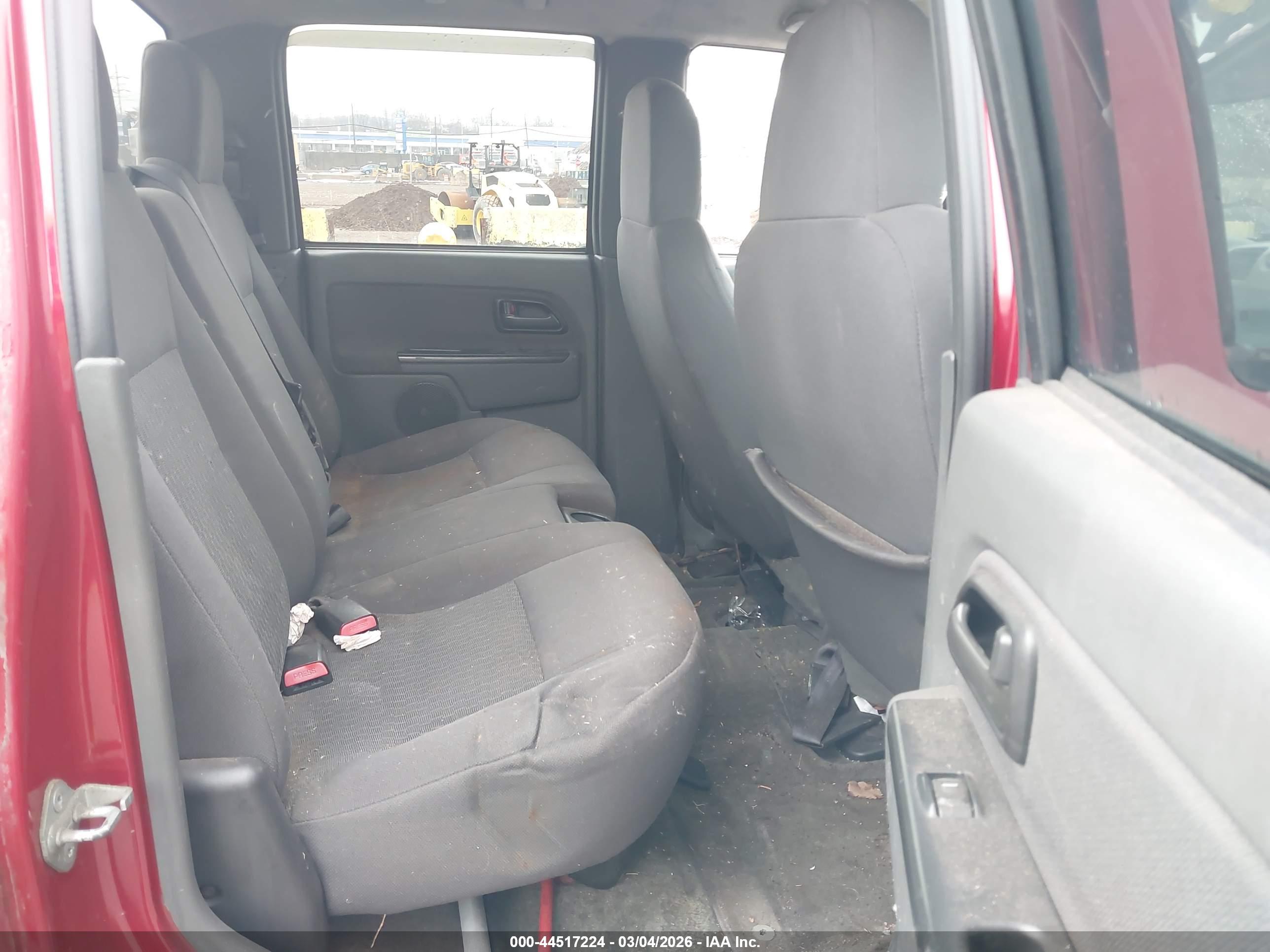 CHEVROLET COLORADO image 8