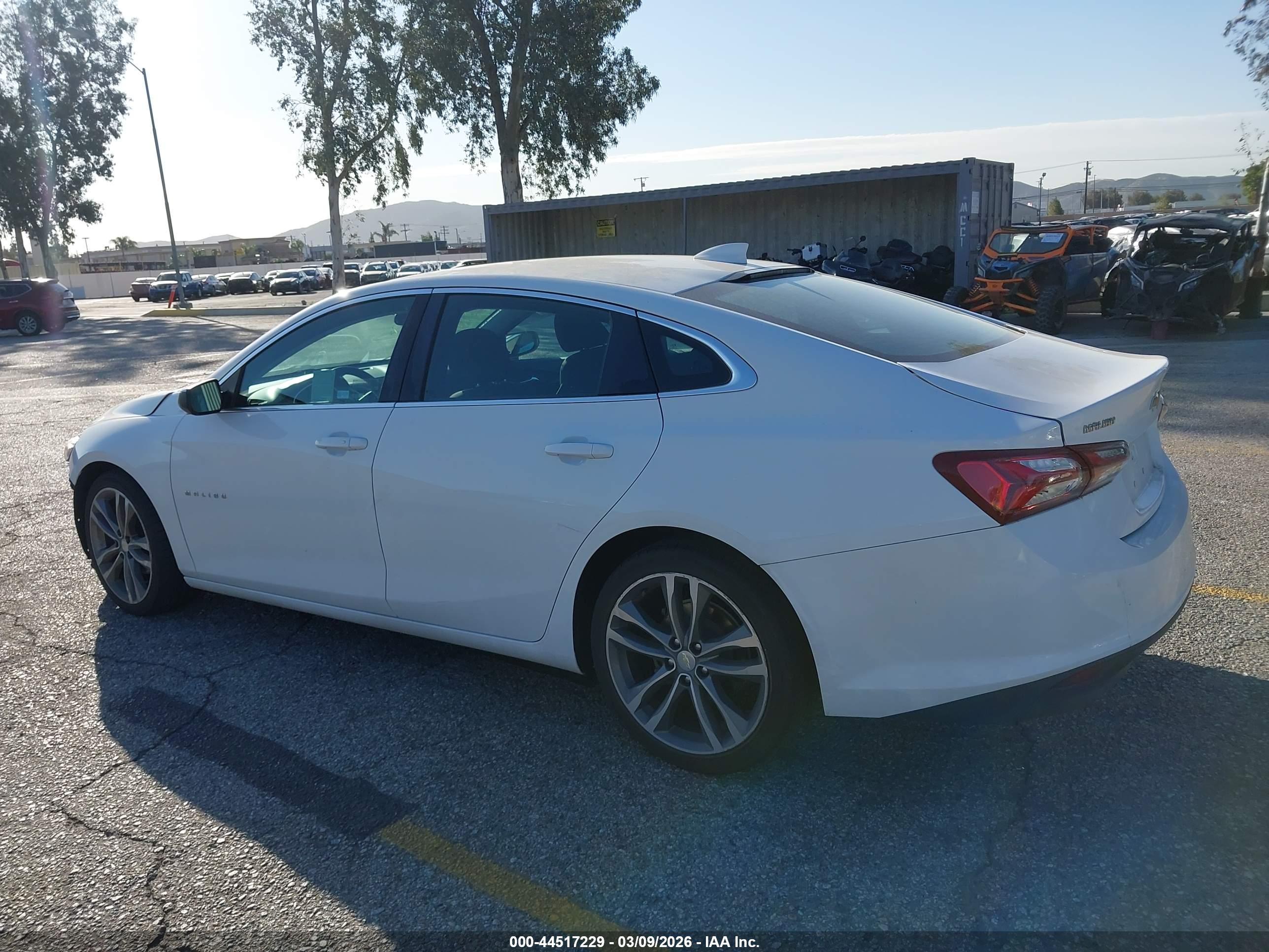 CHEVROLET MALIBU image 3