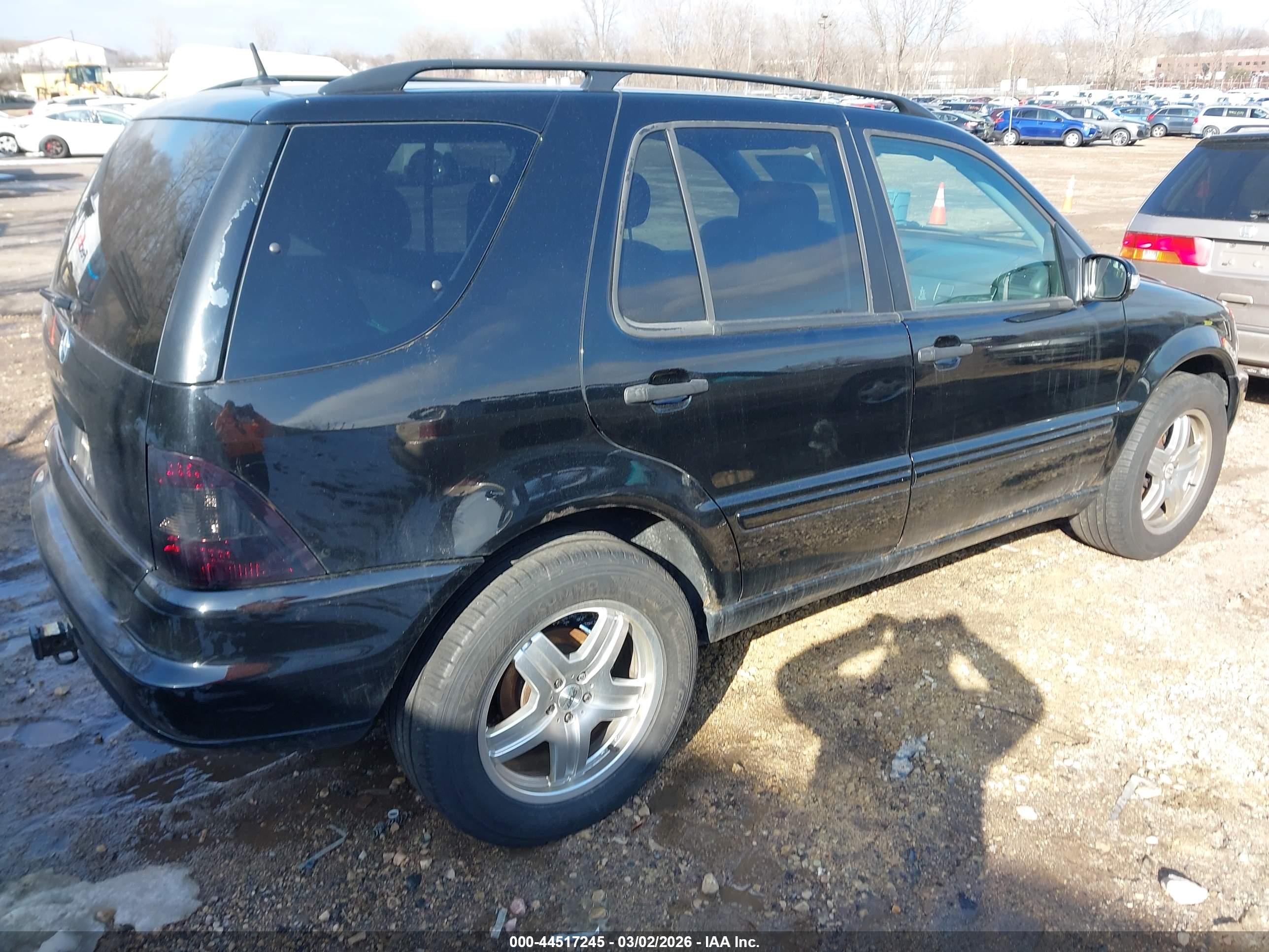 MERCEDES-BENZ ML image 4