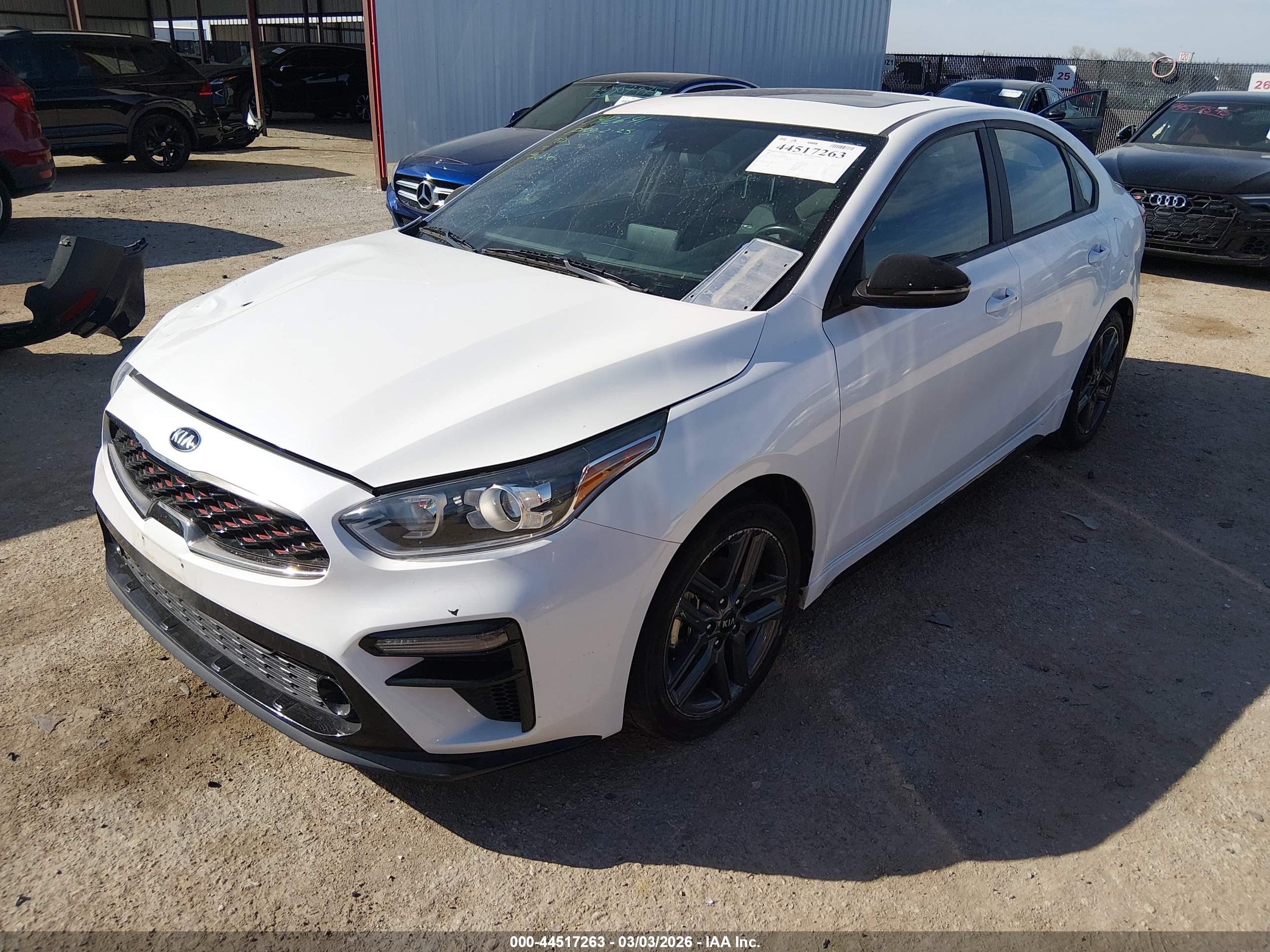 KIA FORTE image 2