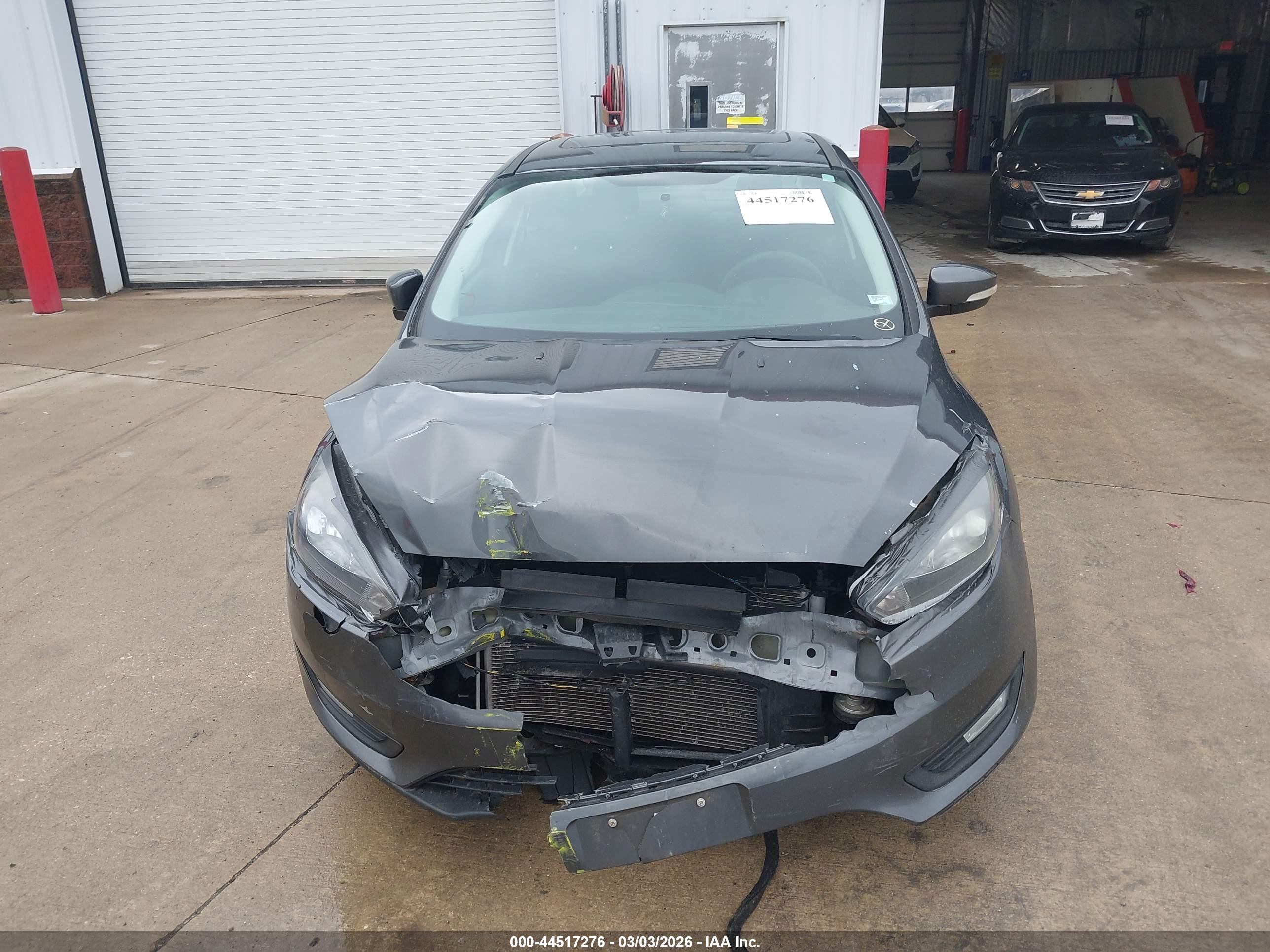 FORD FOCUS image 6