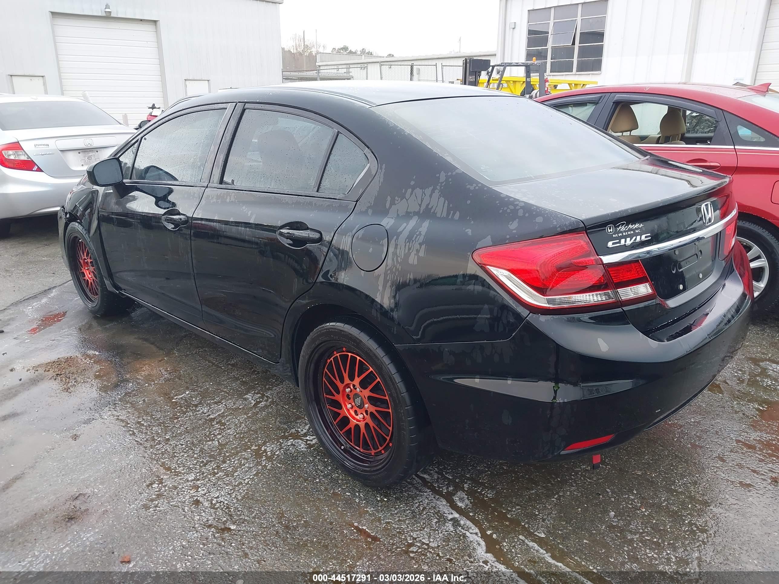 HONDA CIVIC image 3