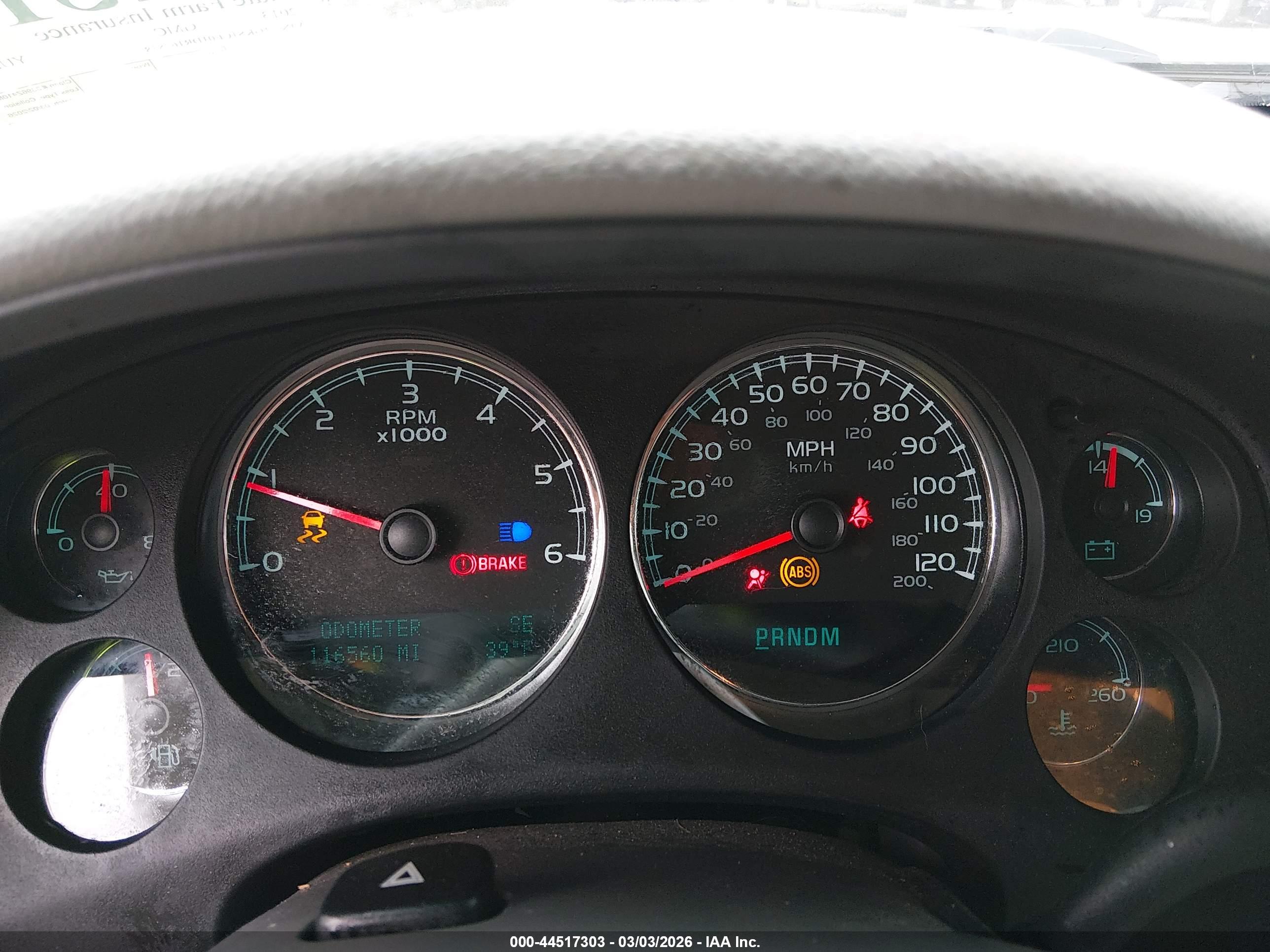 GMC YUKON image 7