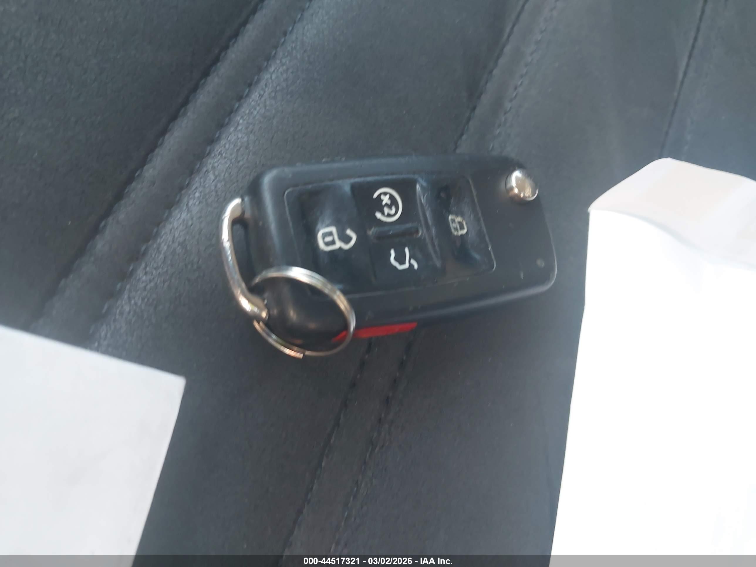 VOLKSWAGEN PASSAT image 11