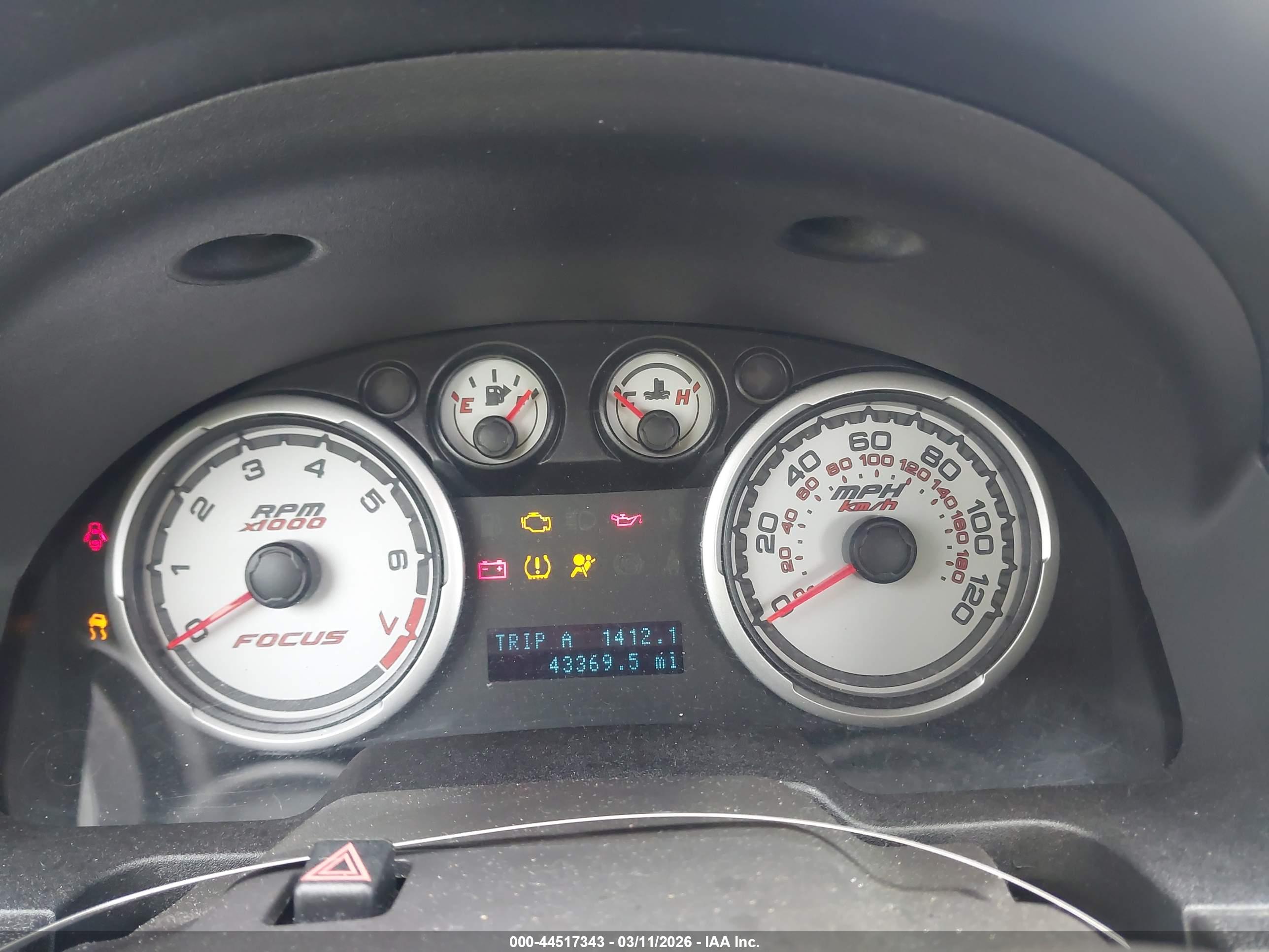 FORD FOCUS image 7