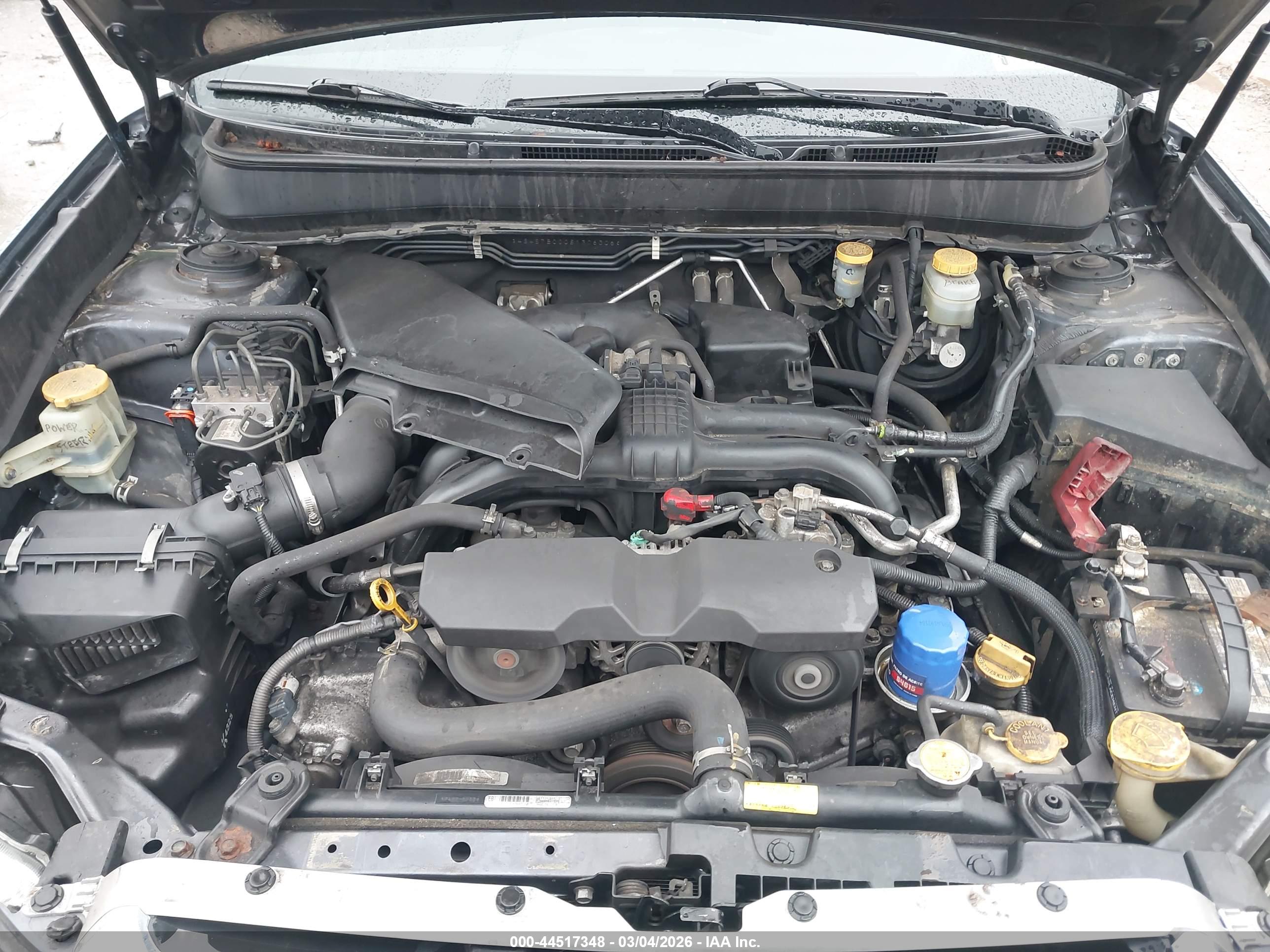 SUBARU OUTBACK image 10