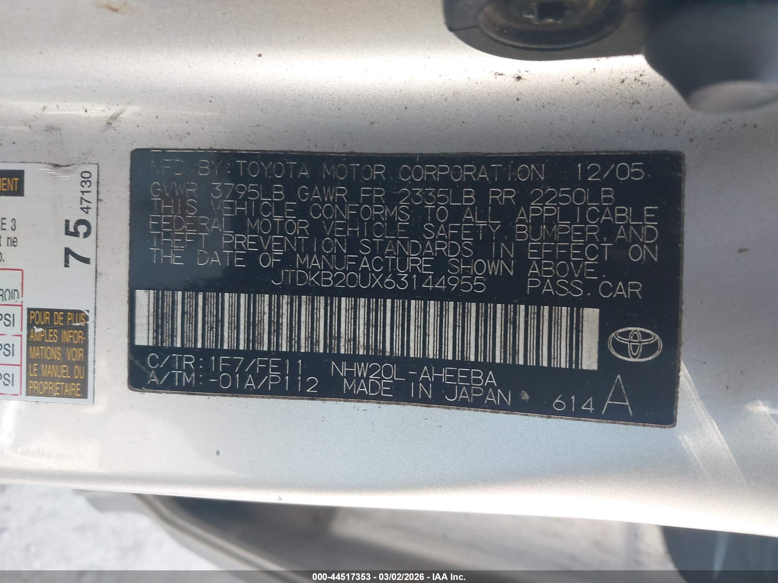 TOYOTA PRIUS image 9