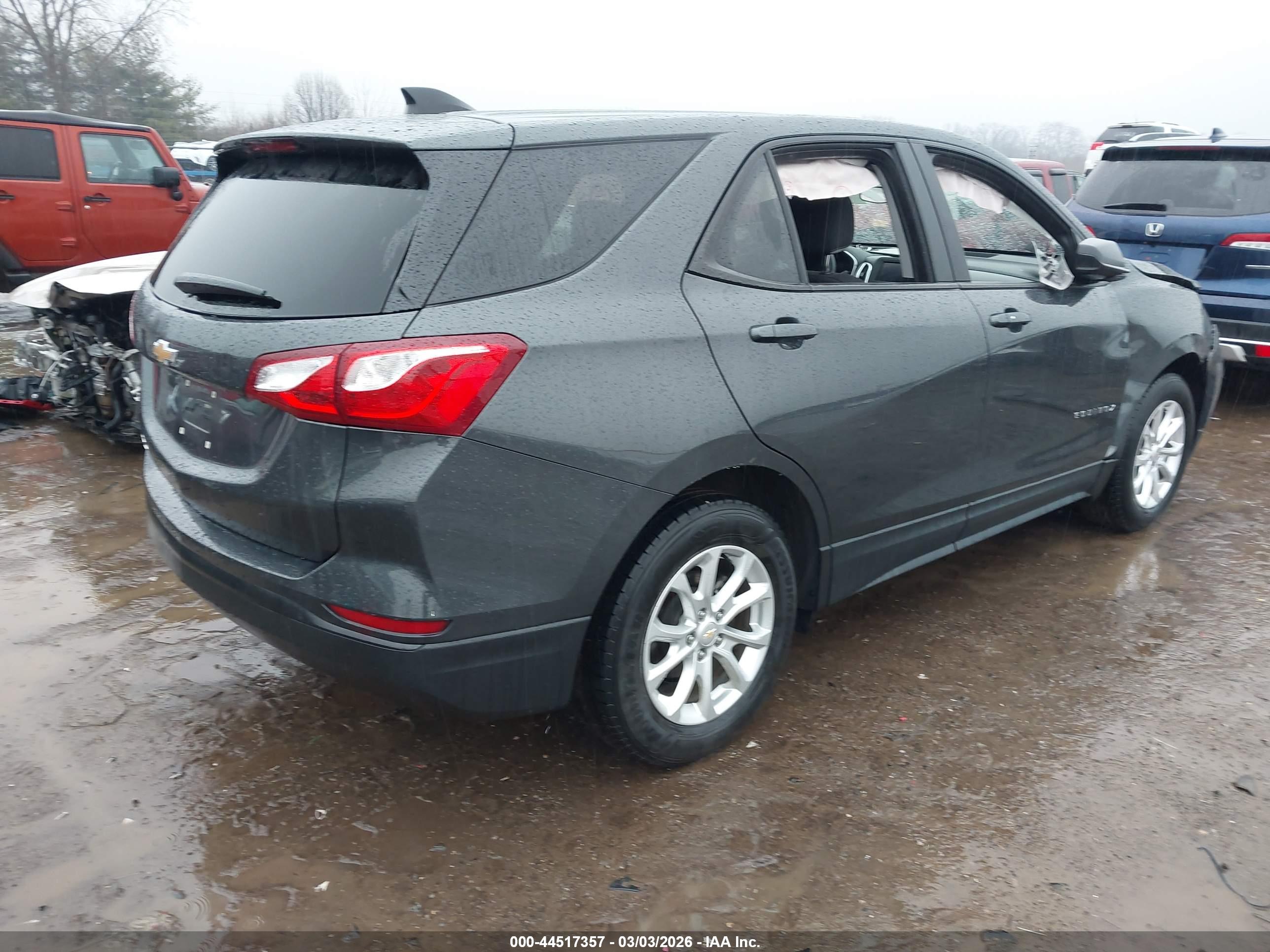 CHEVROLET EQUINOX image 4