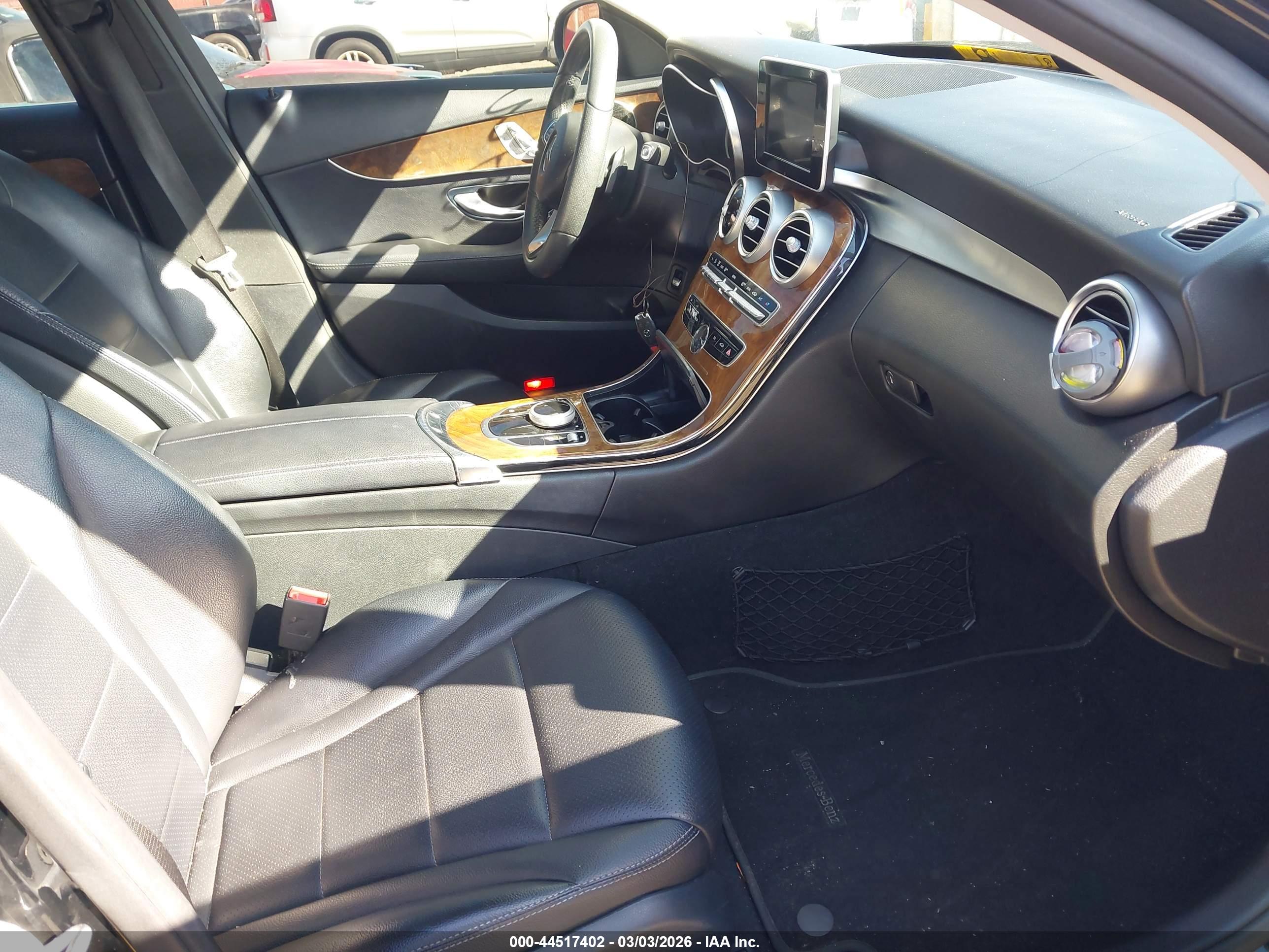 MERCEDES-BENZ C image 5