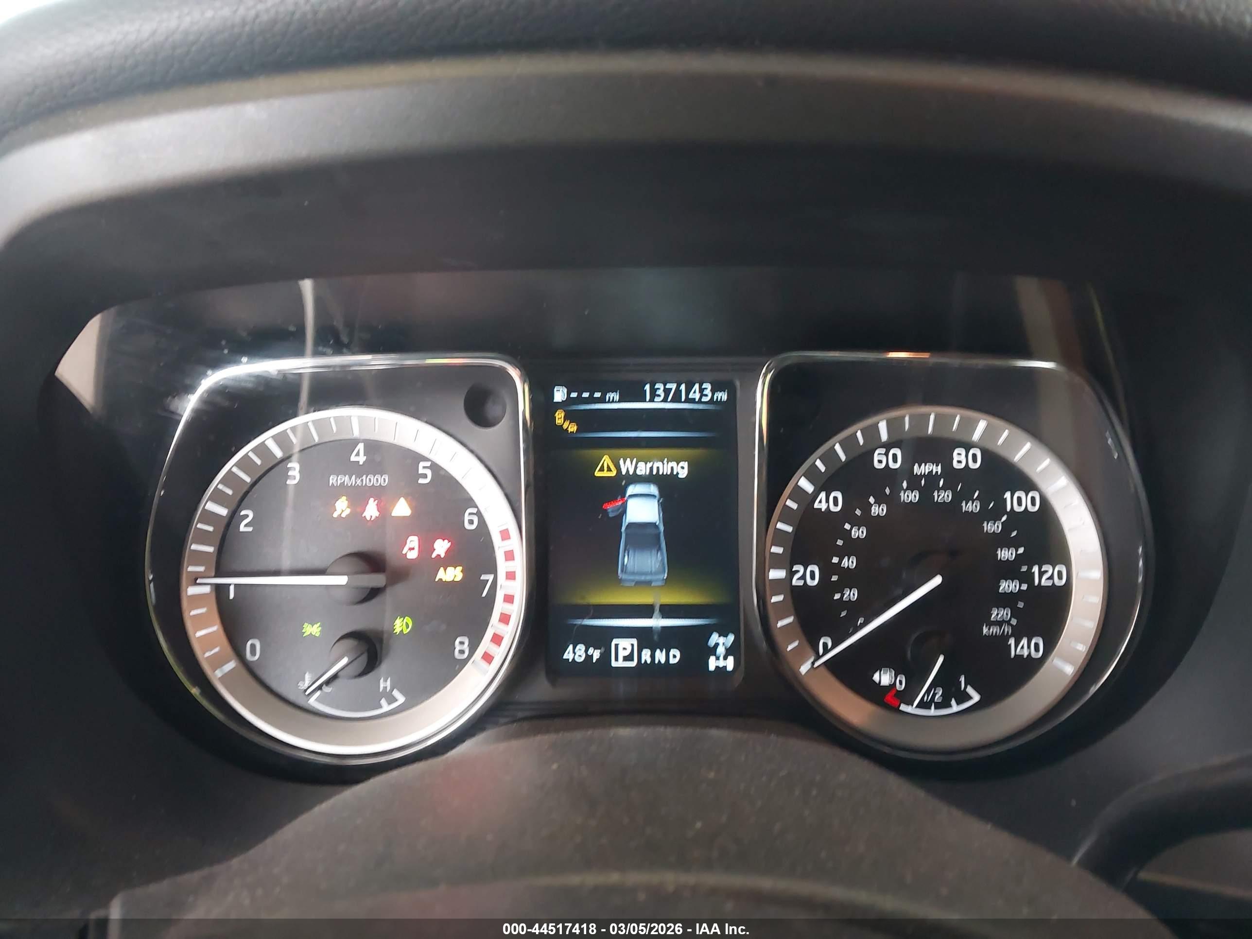 NISSAN TITAN image 7