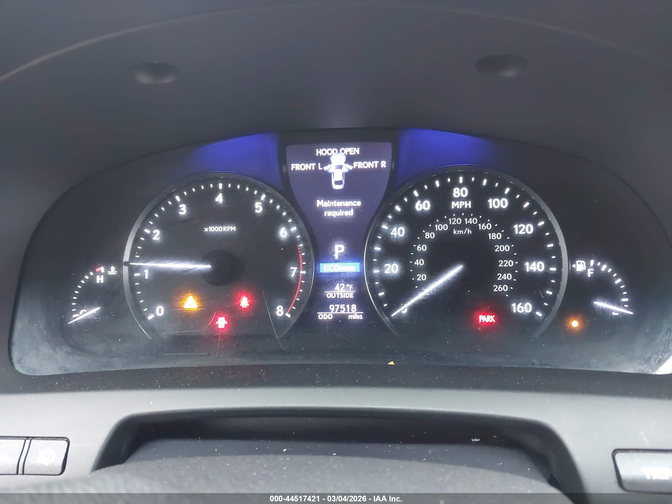LEXUS LS image 7