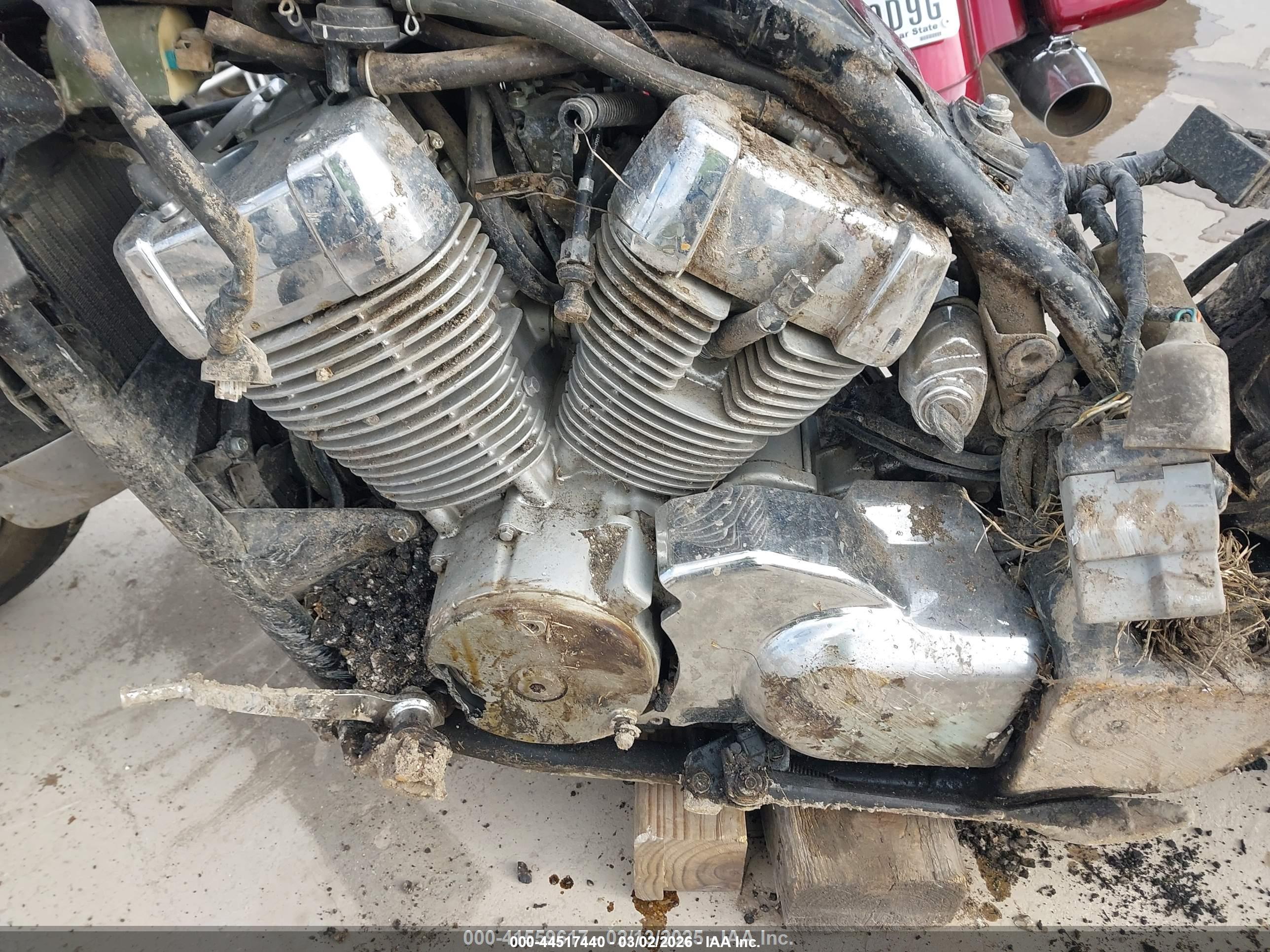 HONDA VT750 image 9