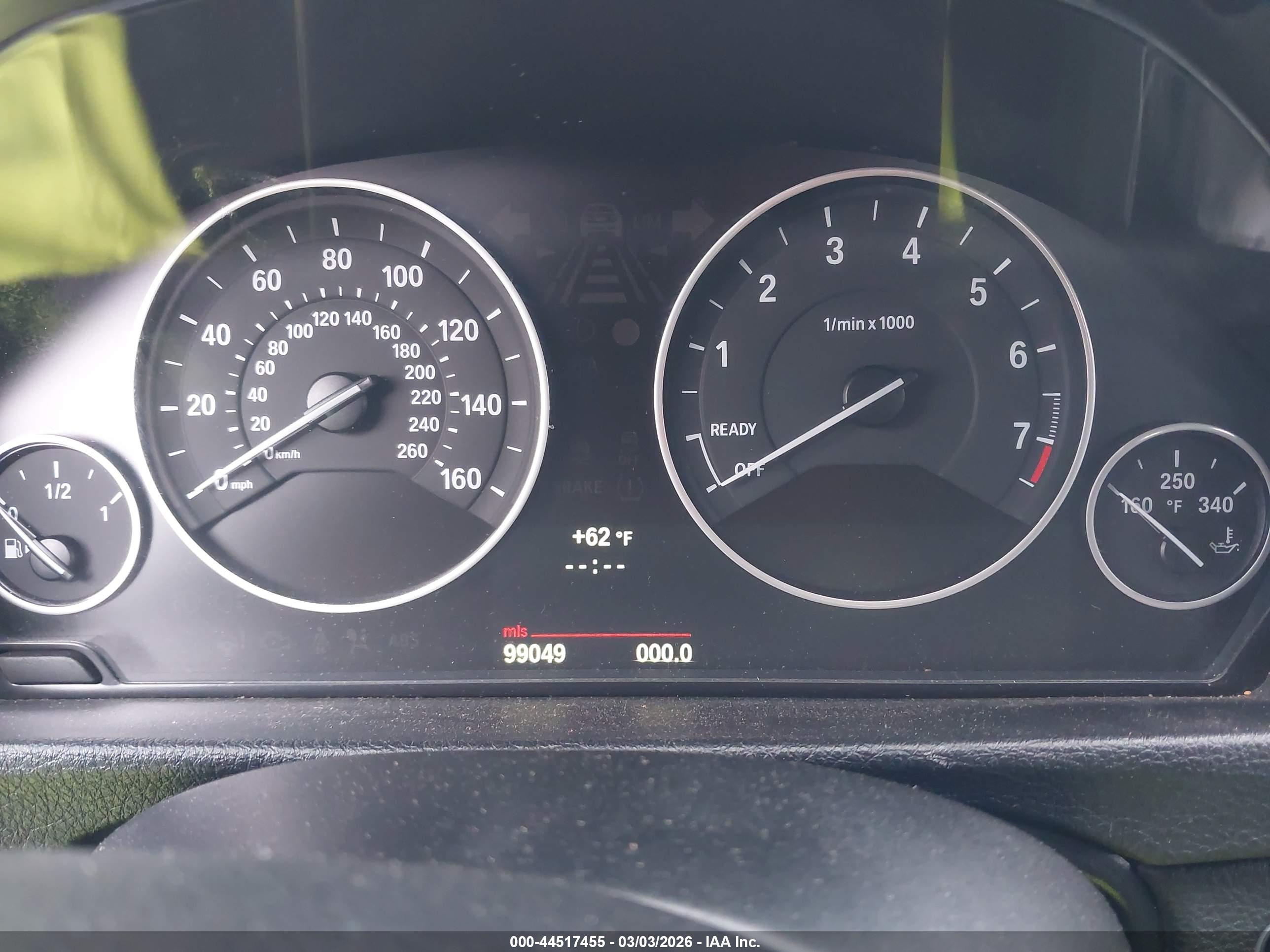 BMW 320I image 7