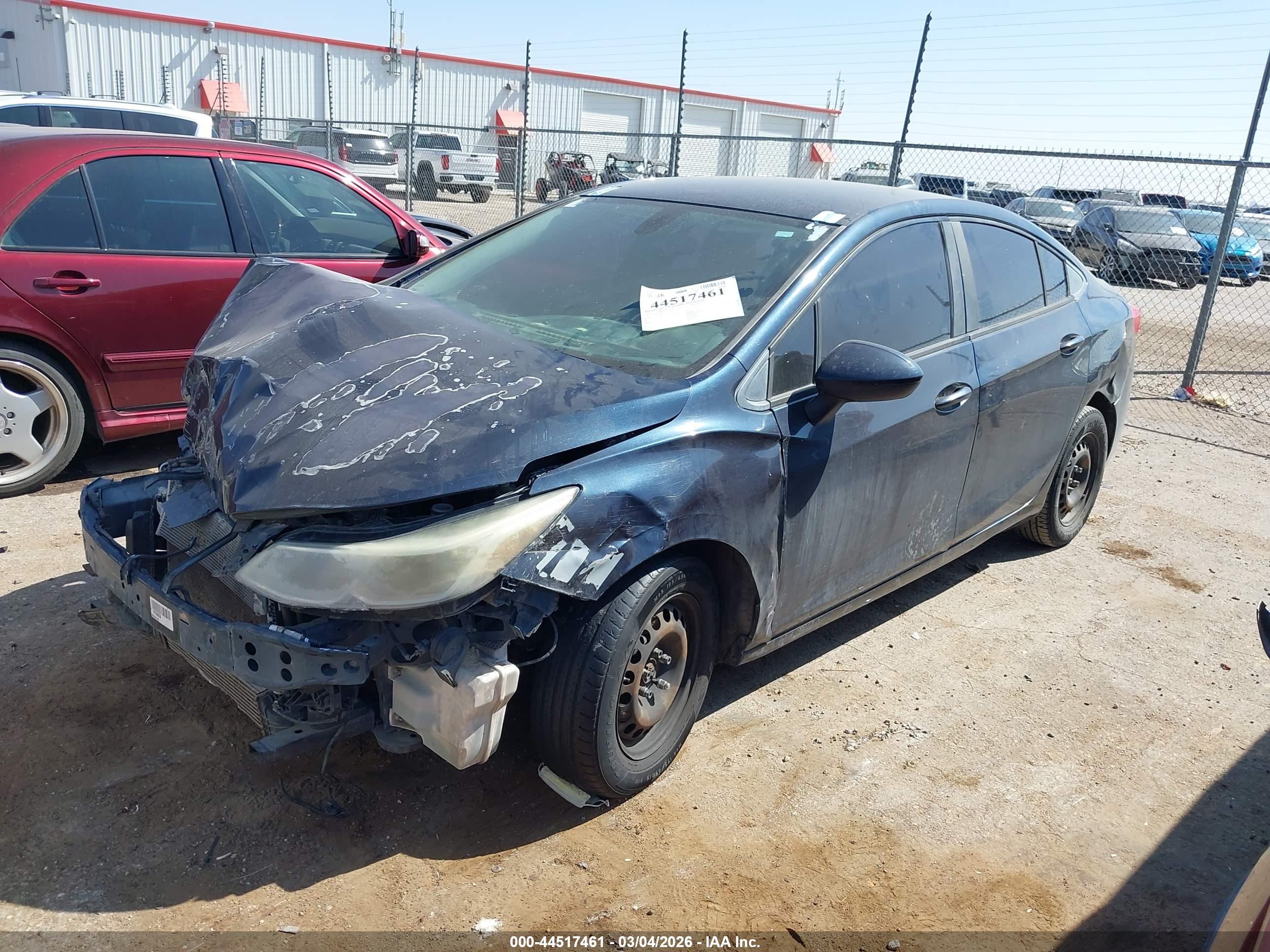 CHEVROLET CRUZE image 2