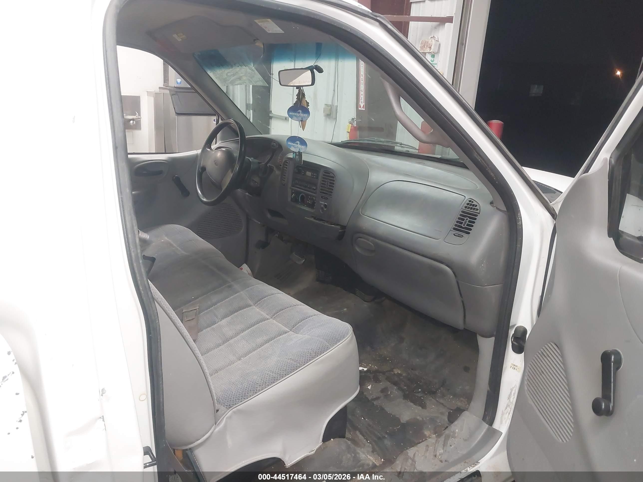 FORD F-150 image 5