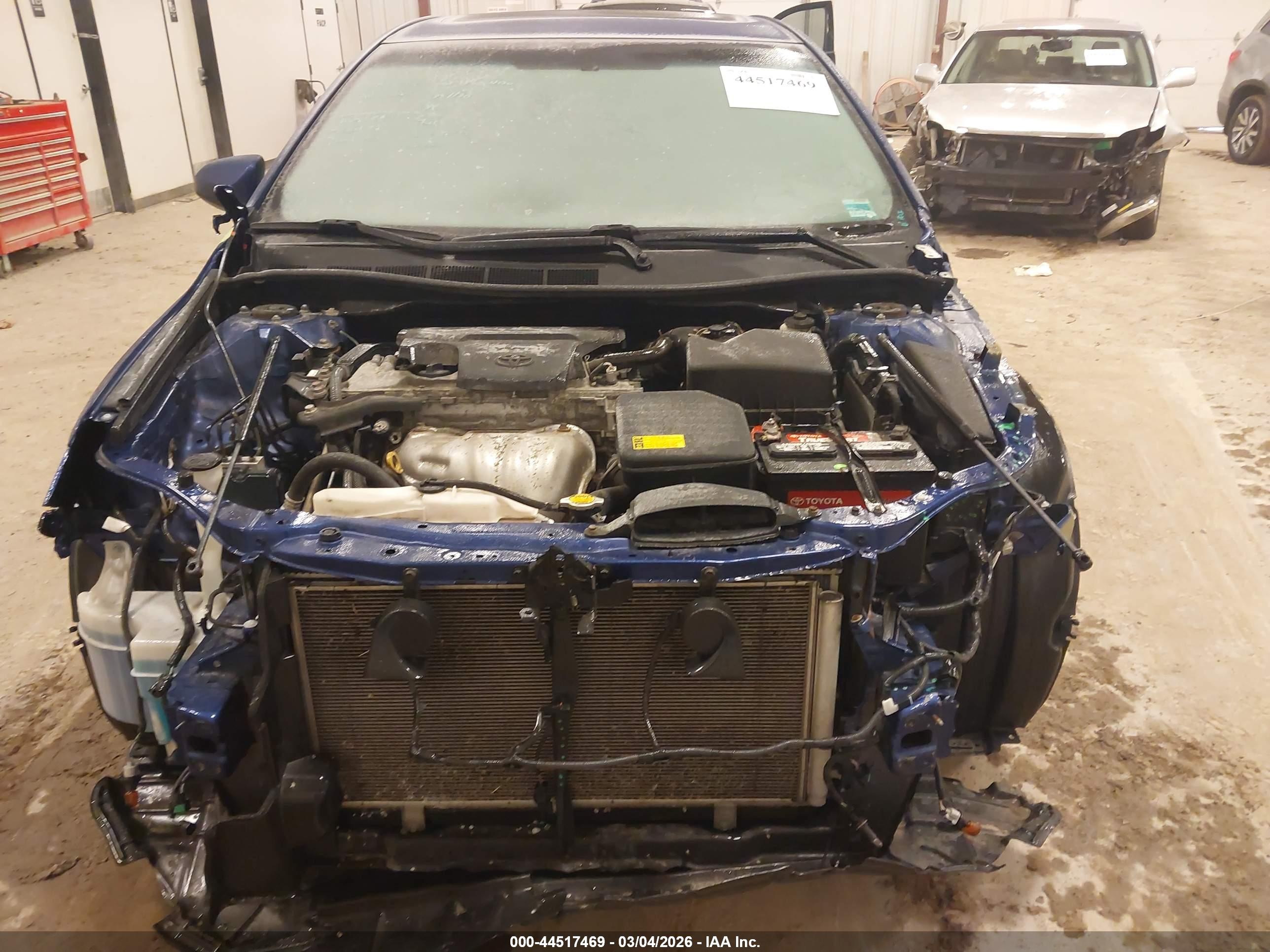 TOYOTA CAMRY image 6