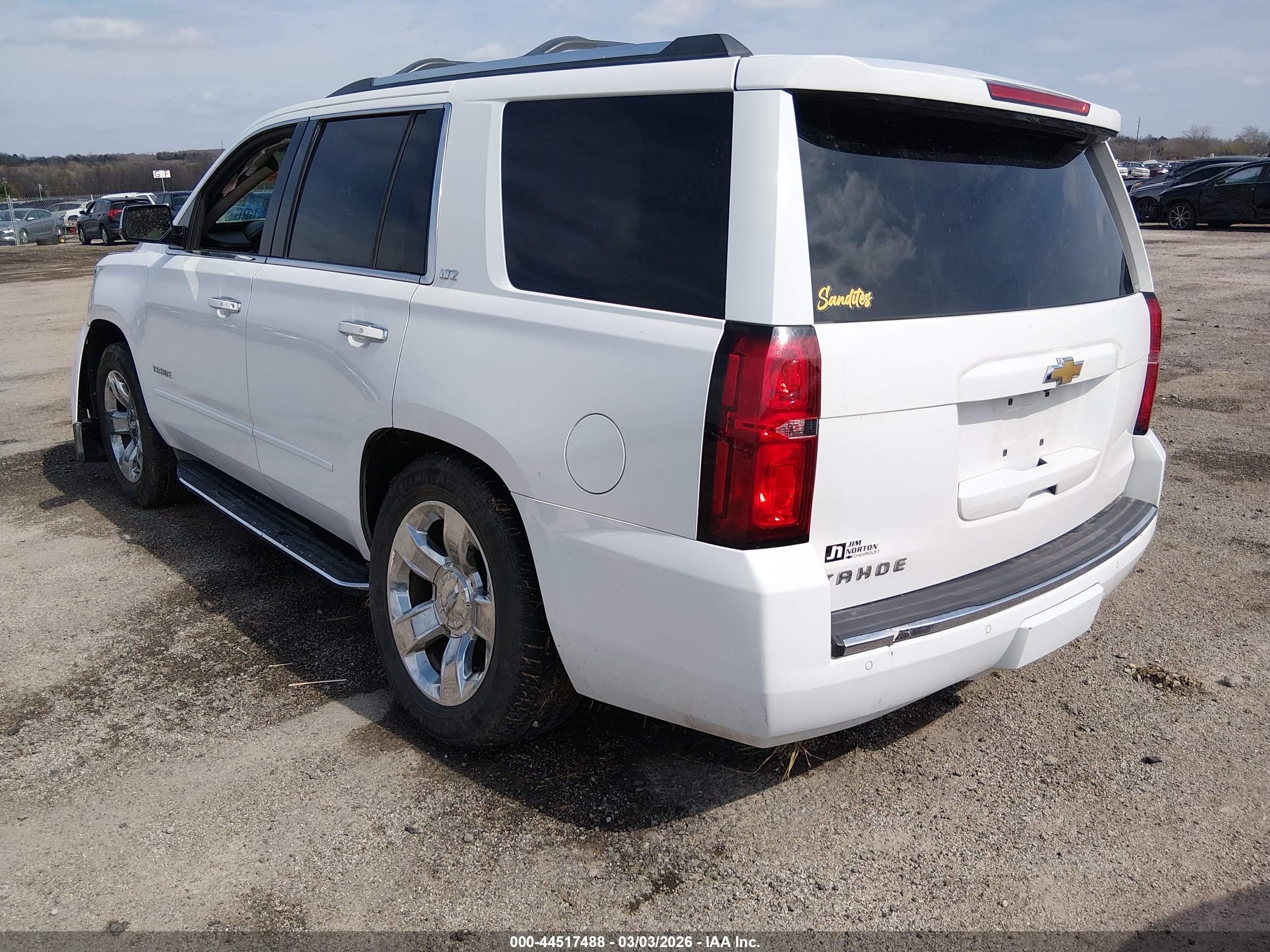 CHEVROLET TAHOE image 3