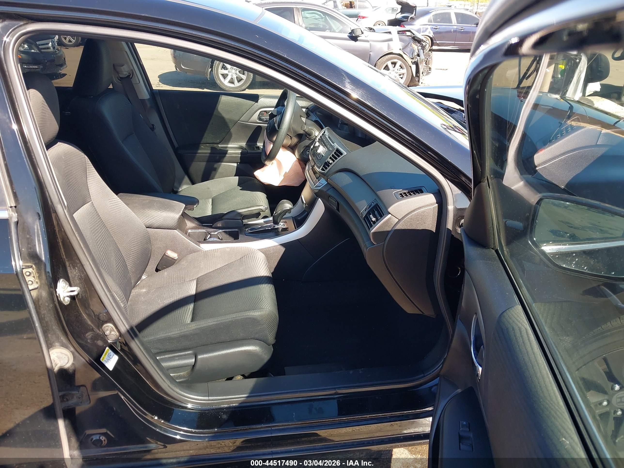 HONDA ACCORD image 5