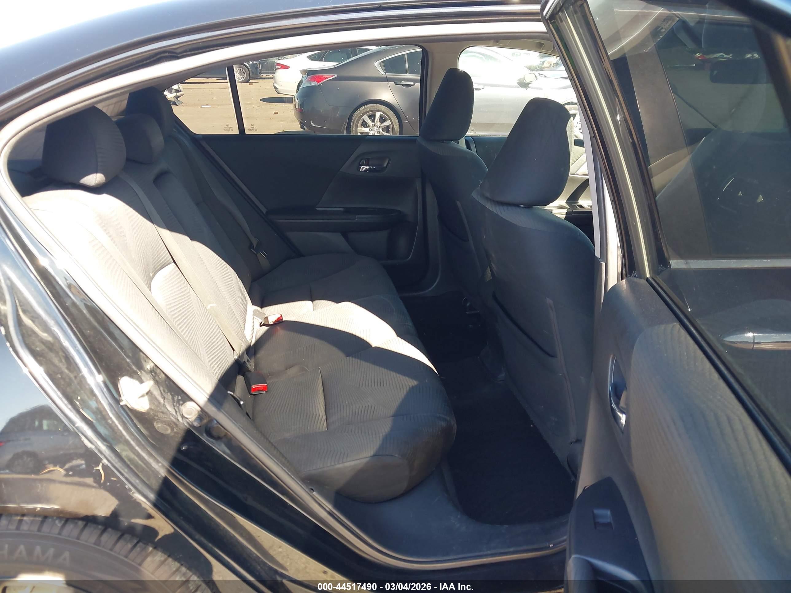 HONDA ACCORD image 8
