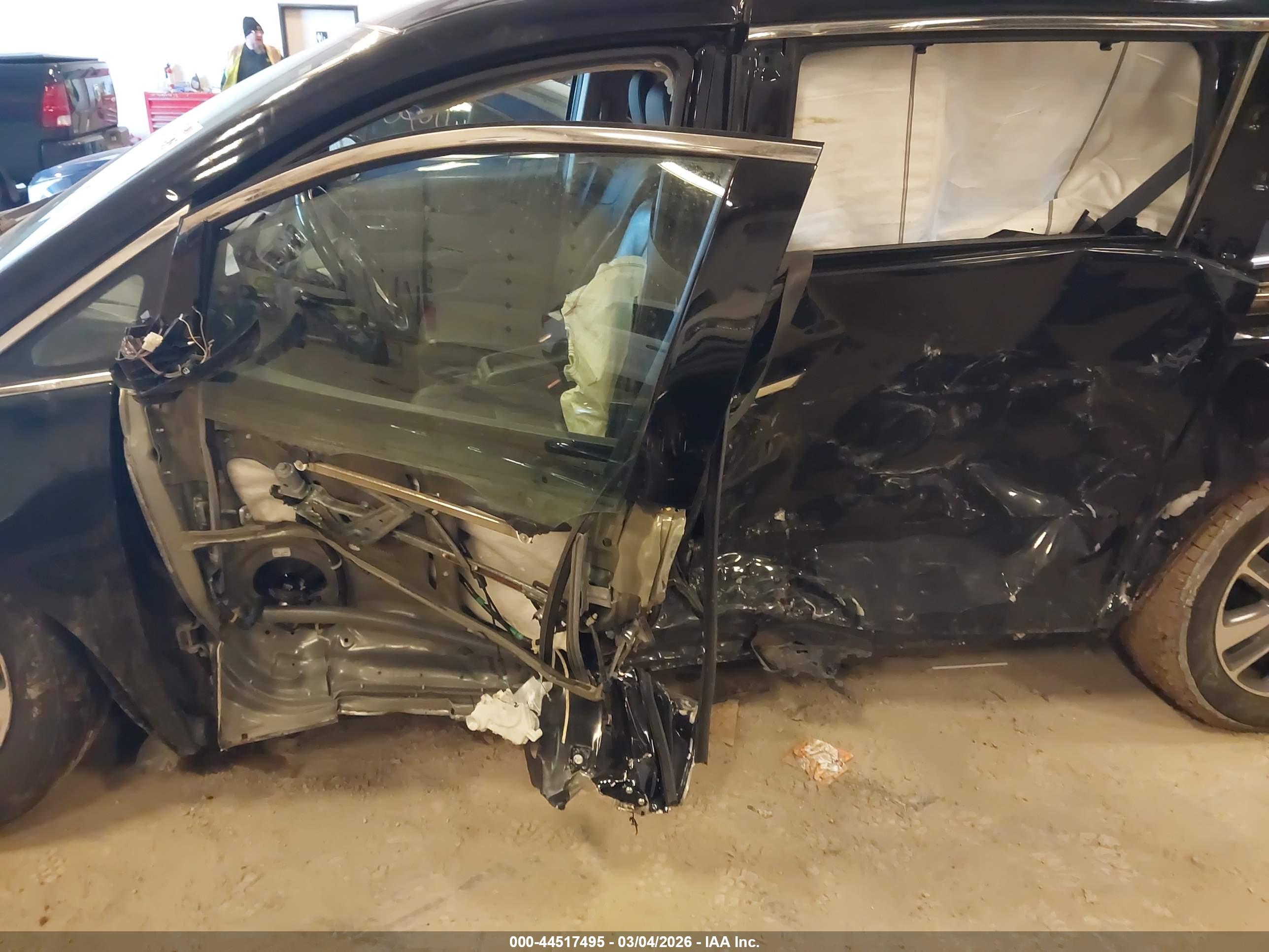 HONDA ODYSSEY image 6