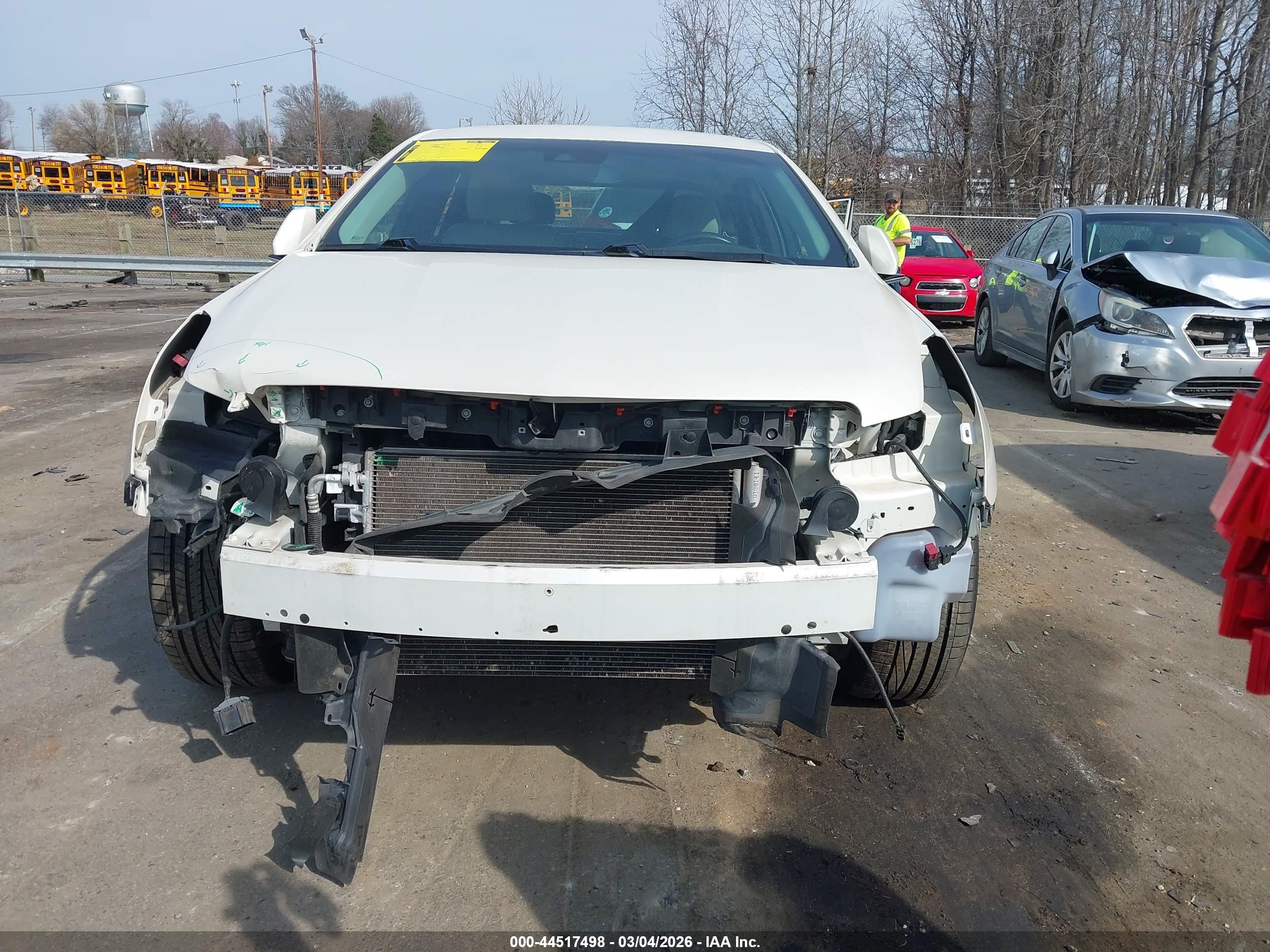 CADILLAC XTS image 6