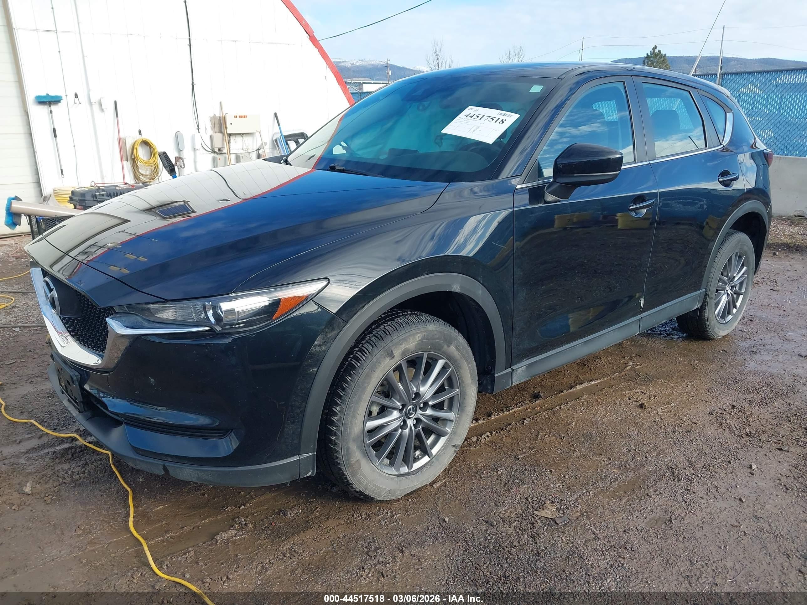 MAZDA CX-5 image 2