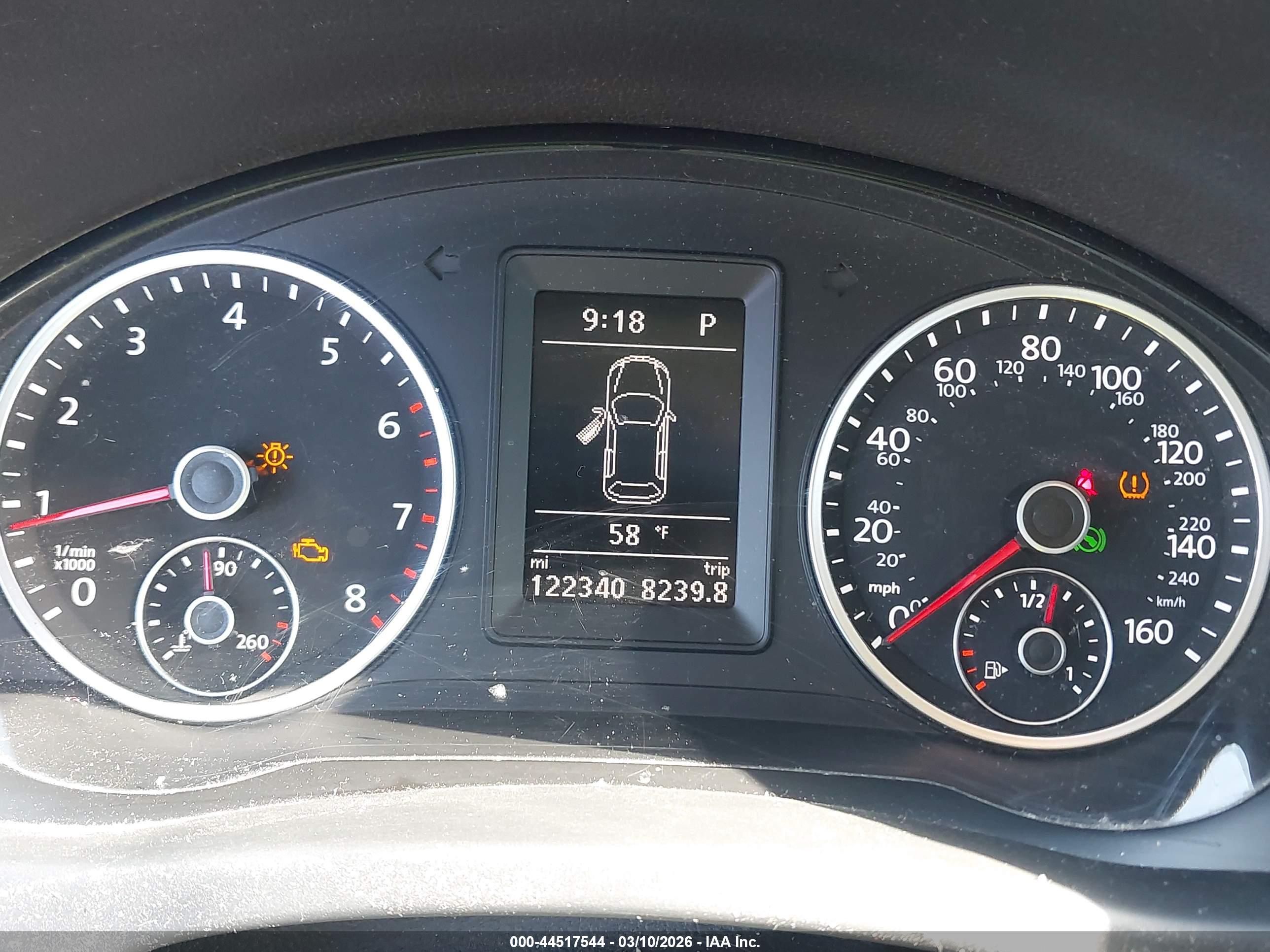 VOLKSWAGEN TIGUAN image 7