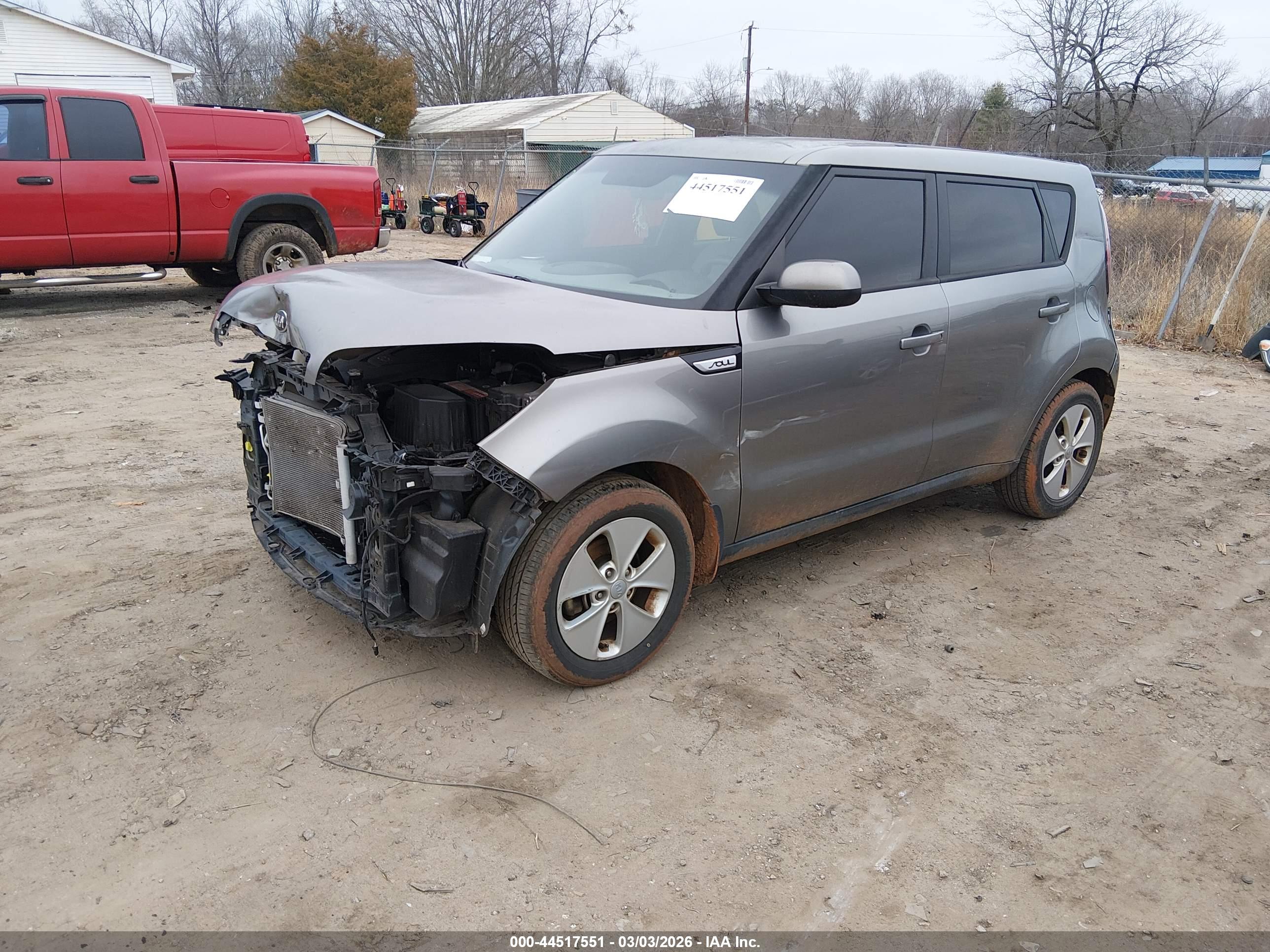 KIA SOUL image 2