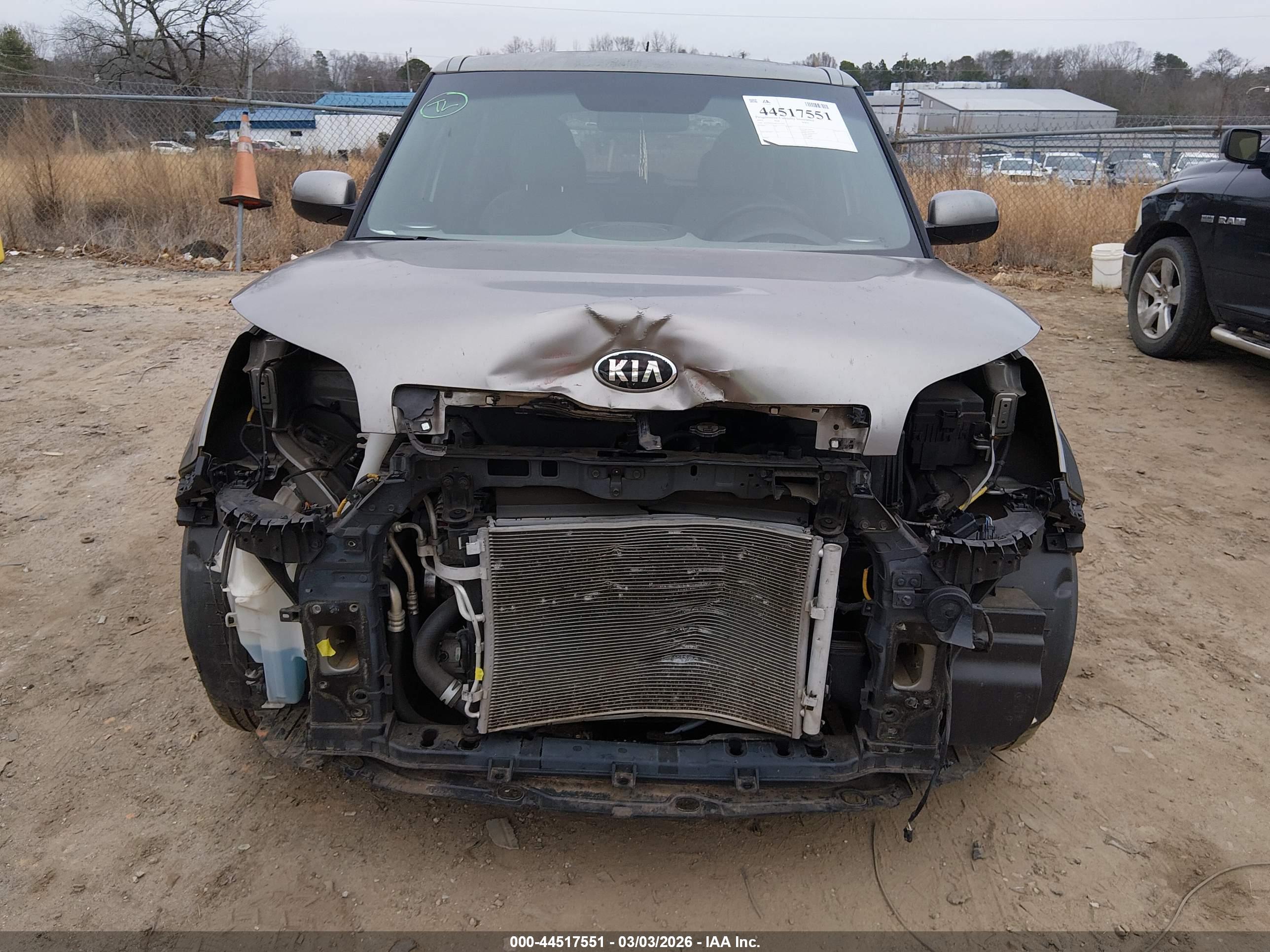 KIA SOUL image 6