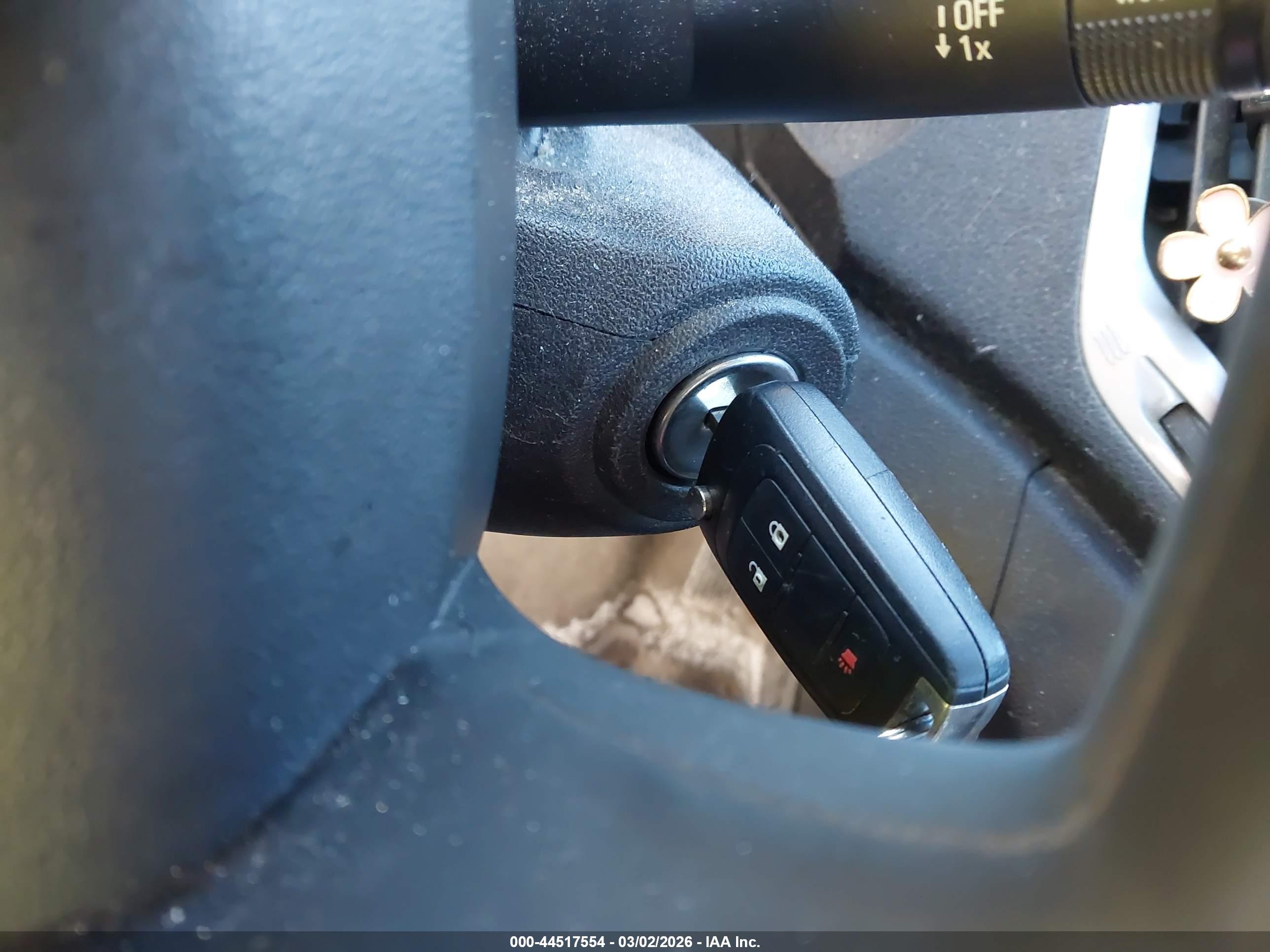 GMC TERRAIN image 11