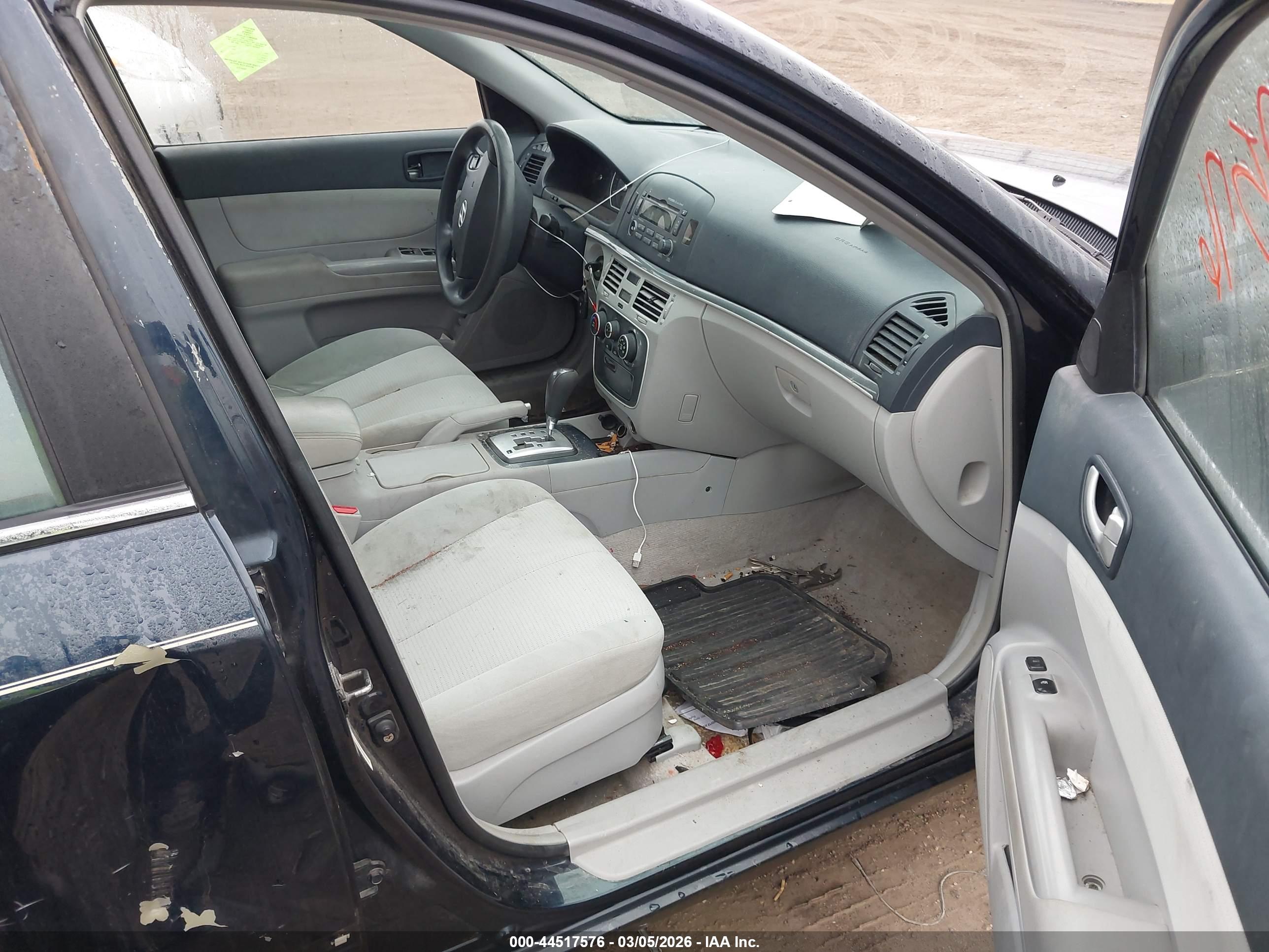HYUNDAI SONATA image 5