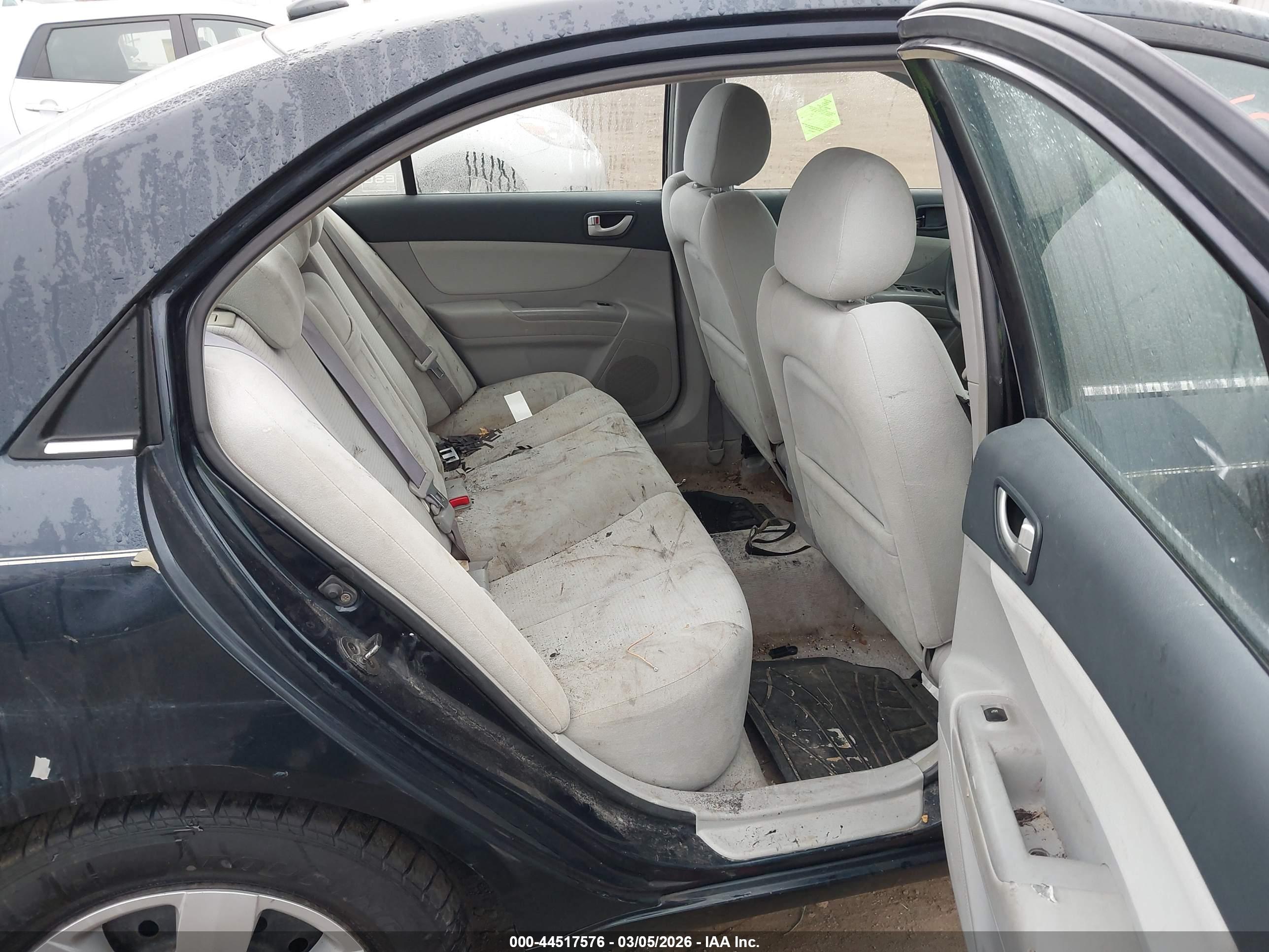 HYUNDAI SONATA image 8