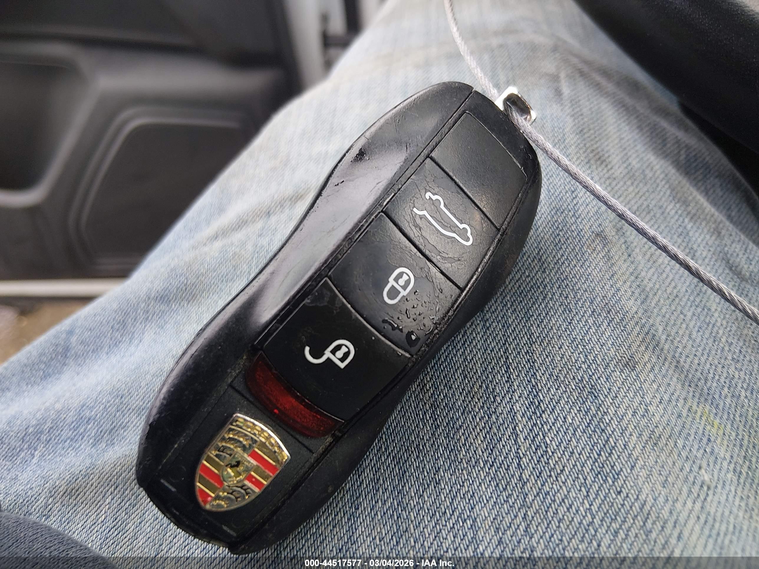 PORSCHE MACAN image 11